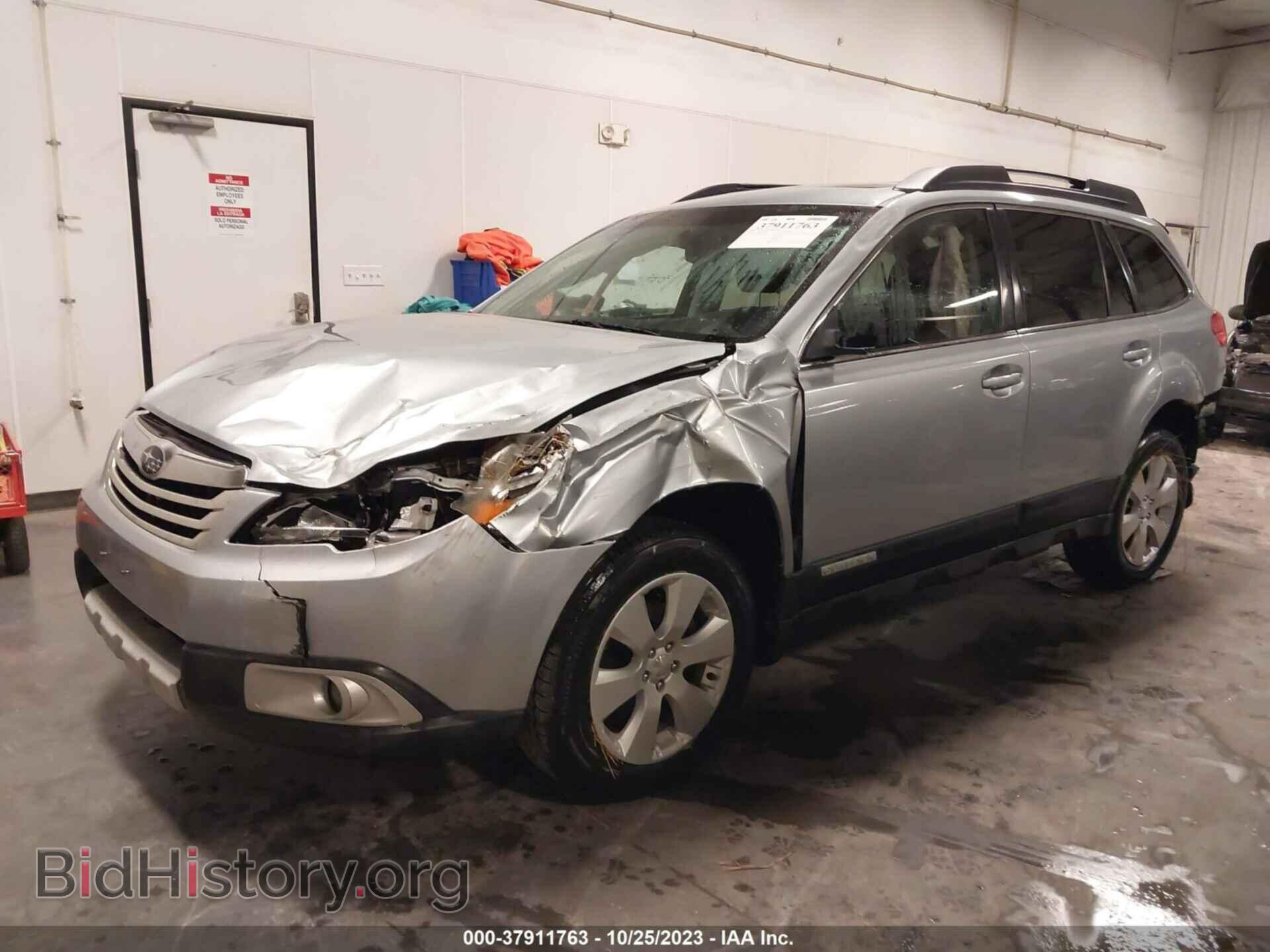 2012 SUBARU OUTBACK - VIN: 4S4BRCGC6C3201254 - Фото 2