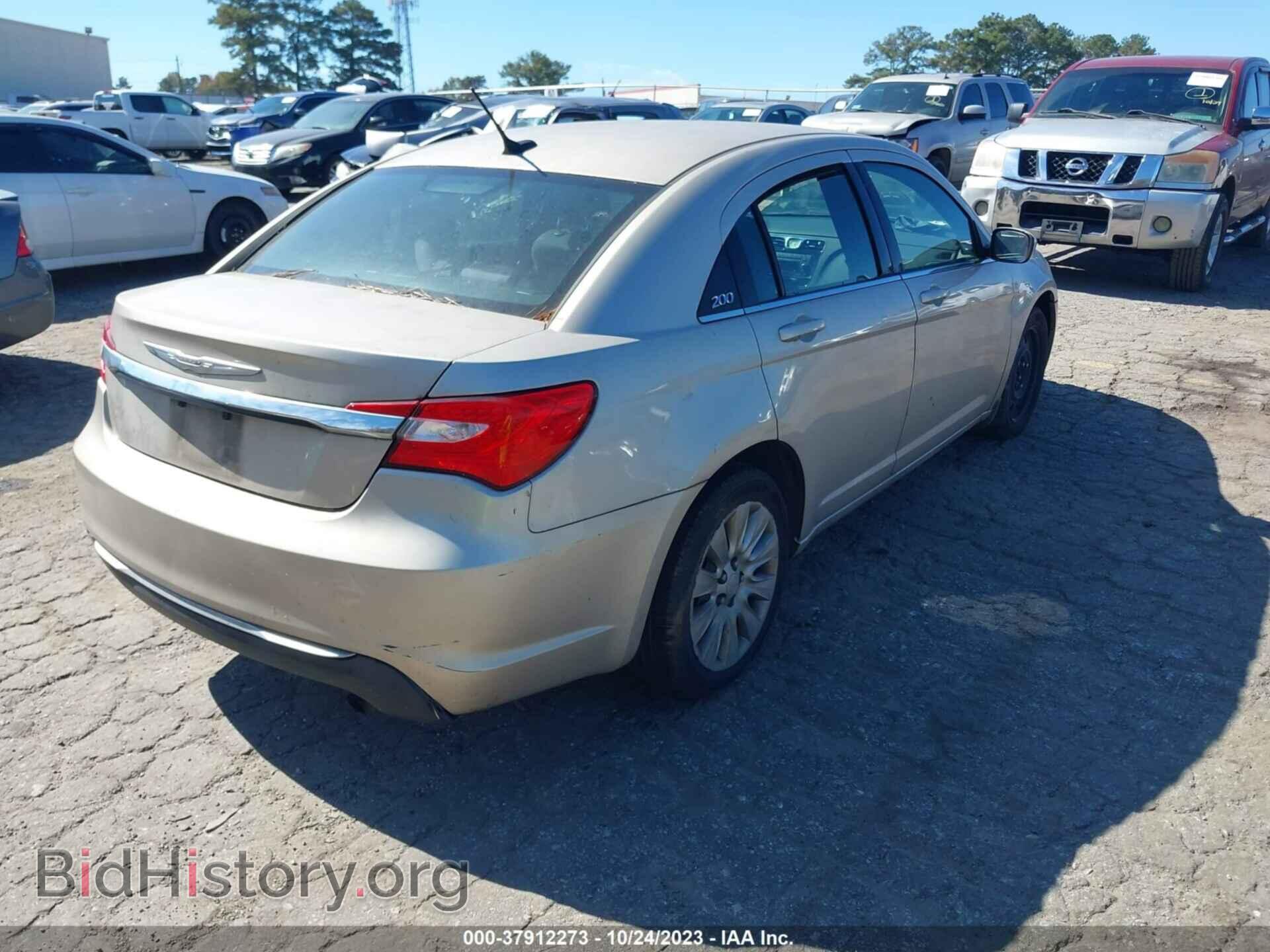 2014 CHRYSLER 200 - VIN: 1C3CCBAB4EN211104 - Фото 4