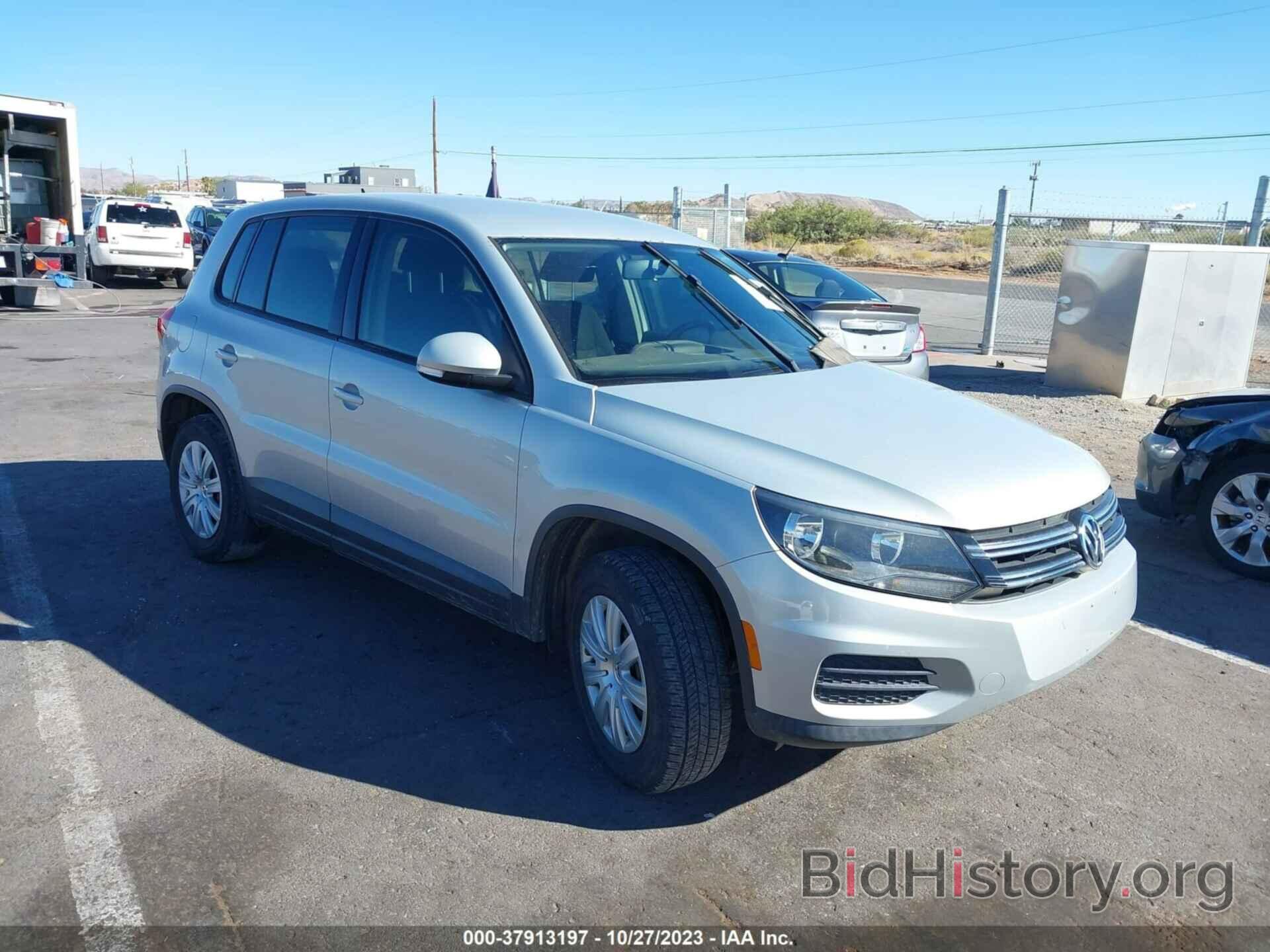 Photo WVGCV7AX3CW568176 - VOLKSWAGEN TIGUAN 2012