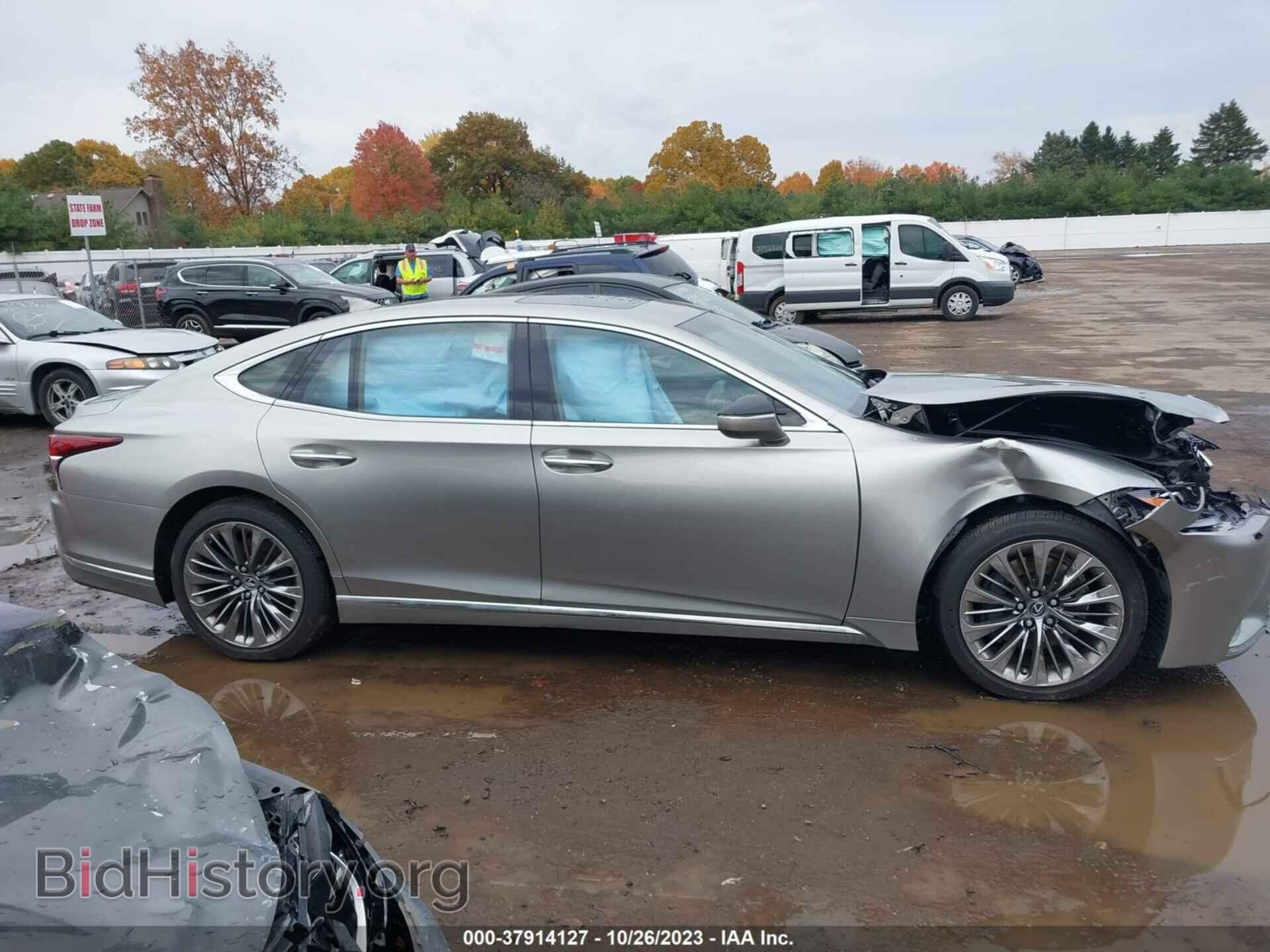2019 LEXUS LS 500 - VIN: JTHC51FF4K5006453 - Фото 13