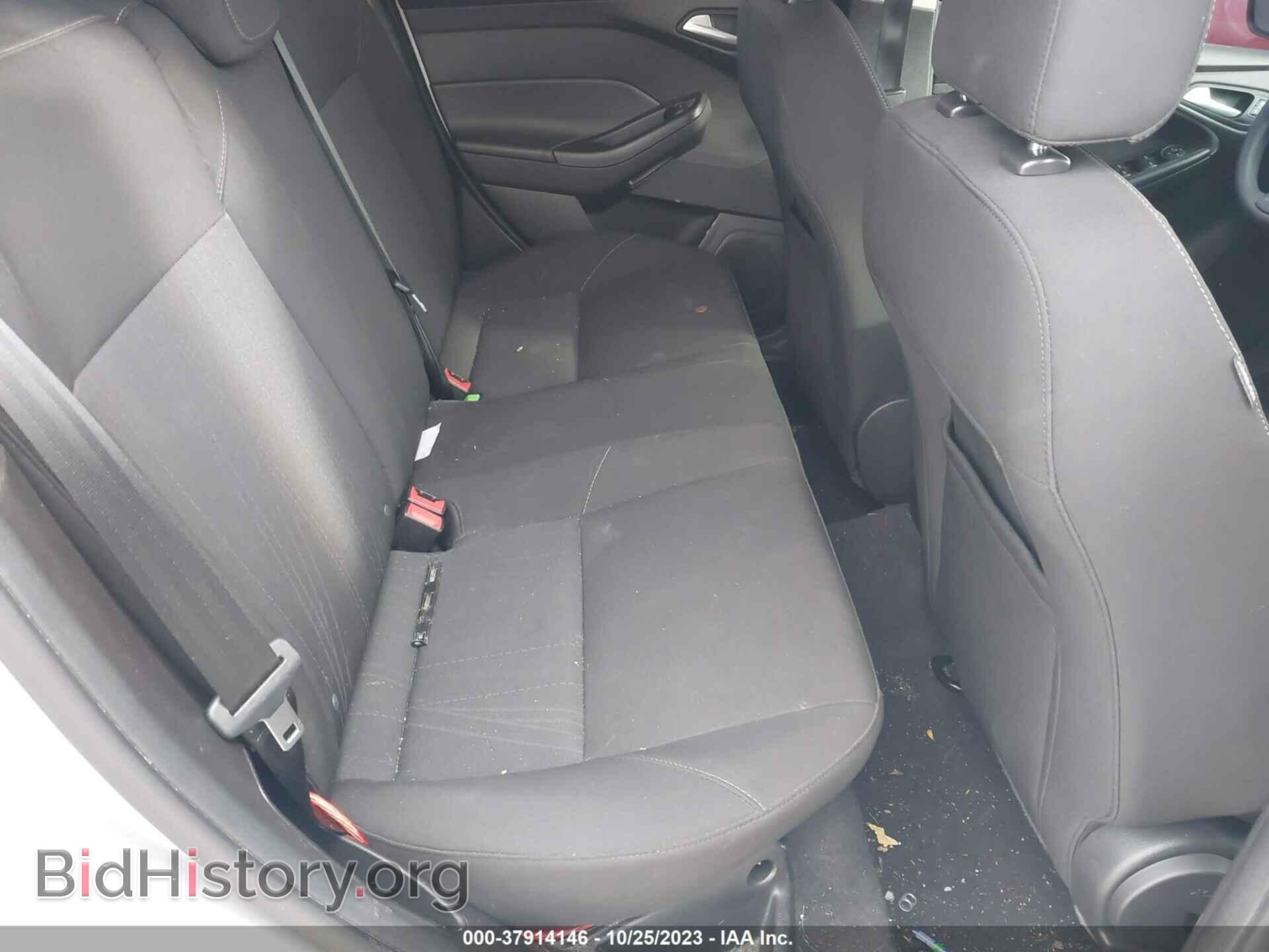 2016 FORD FOCUS - VIN: 1FADP3F22GL340949 - Фото 8
