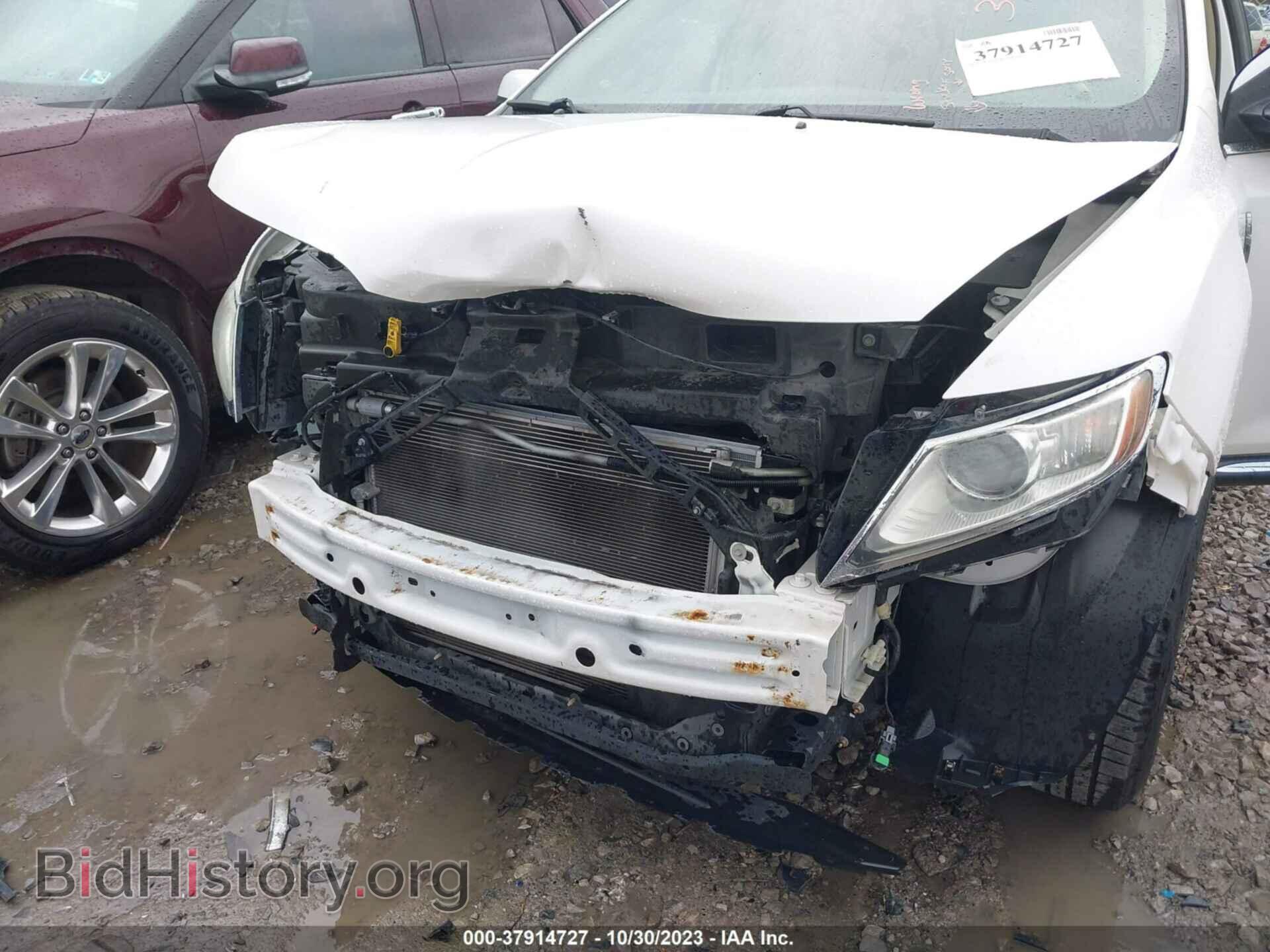 2011 LINCOLN MKX - VIN: 2LMDJ6JK7BBJ34104 - Фото 6