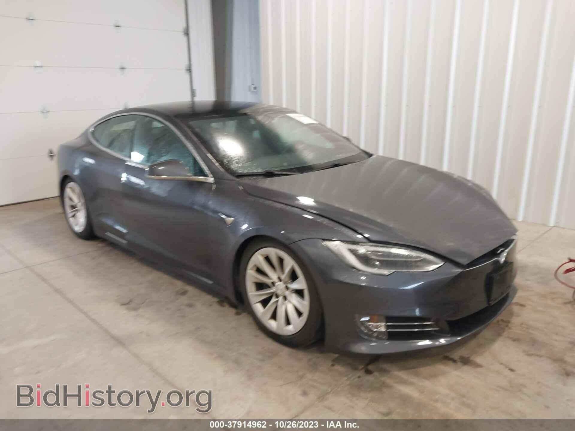 Фотография 5YJSA1E28JF271493 - TESLA MODEL S 2018