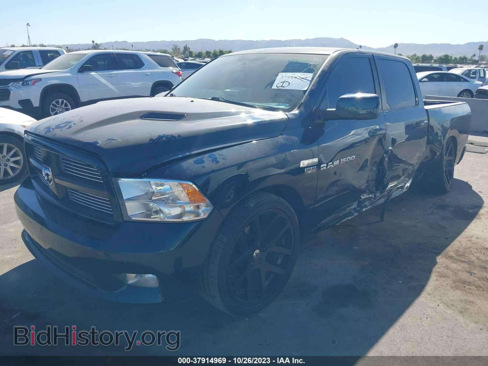 2011 RAM RAM 1500 - VIN: 1D7RB1CT4BS587071 - Фото 2