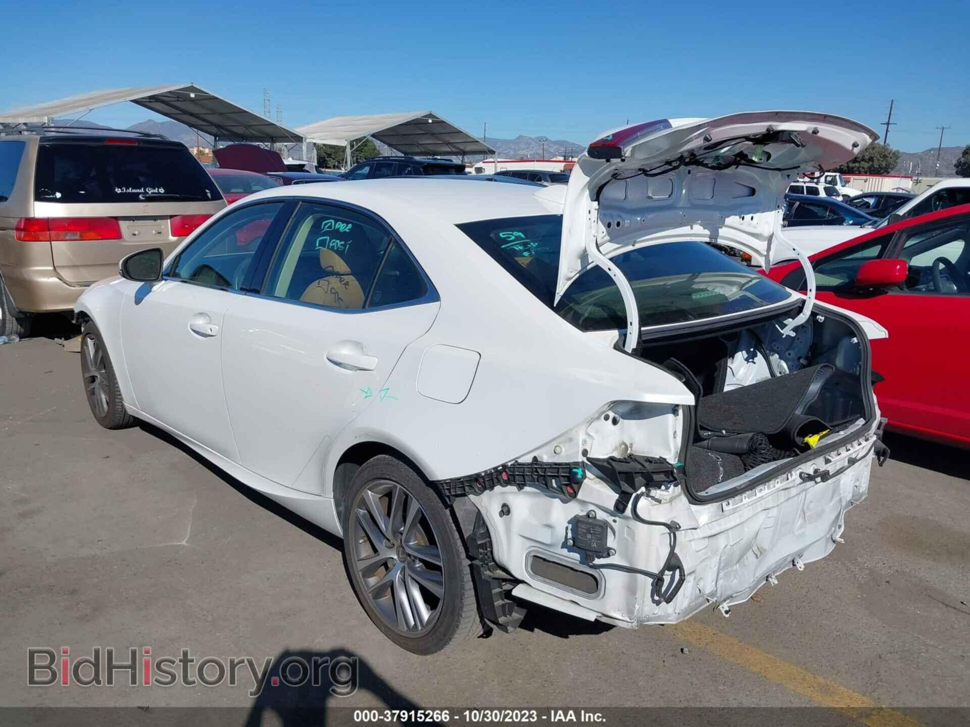 2019 LEXUS IS - VIN: JTHBA1D26K5085857 - Фото 3