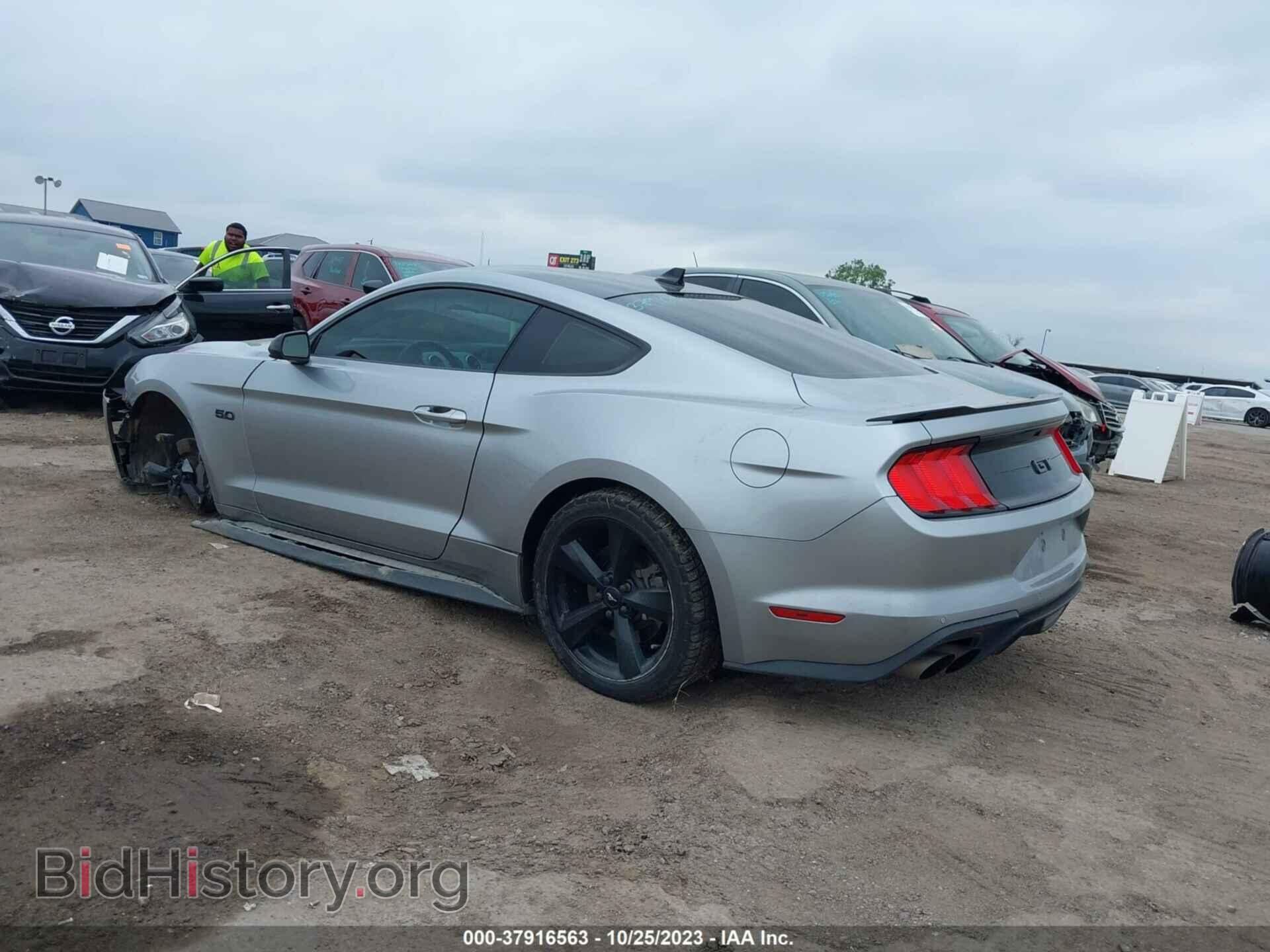 2021 FORD MUSTANG - VIN: 1FA6P8CF6M5106875 - Фото 3
