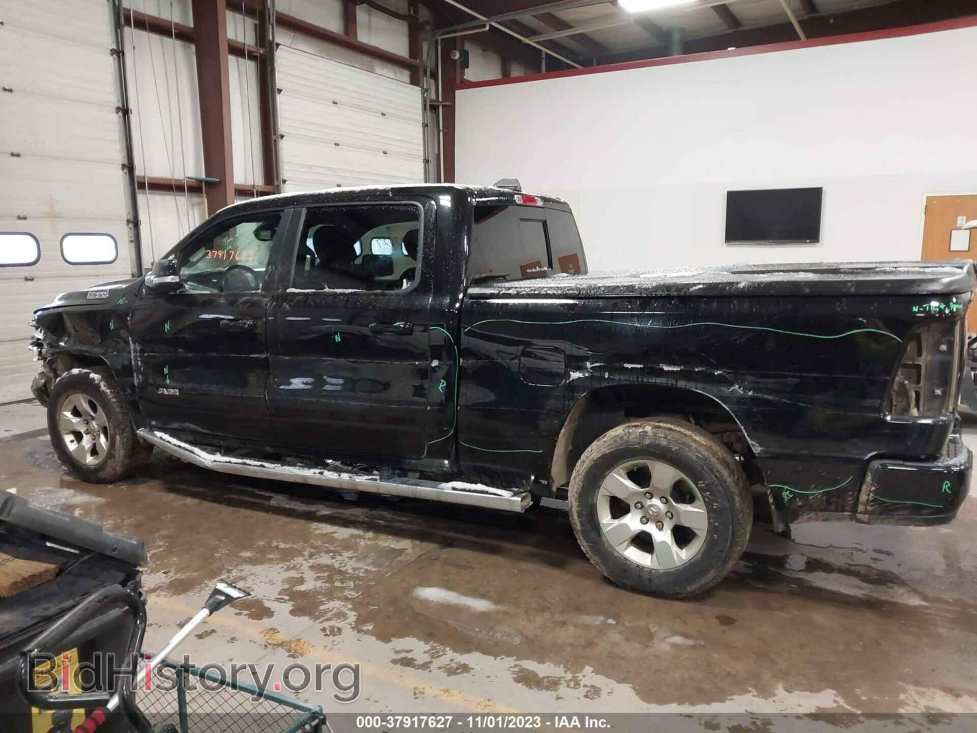 2019 RAM 1500 - VIN: 1C6SRFMT3KN532104 - Фото 14