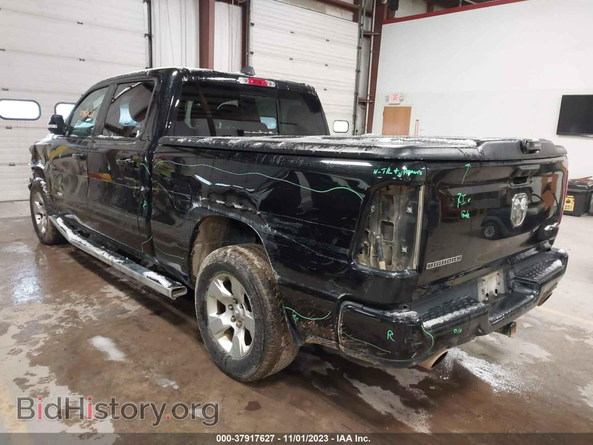 2019 RAM 1500 - VIN: 1C6SRFMT3KN532104 - Фото 3