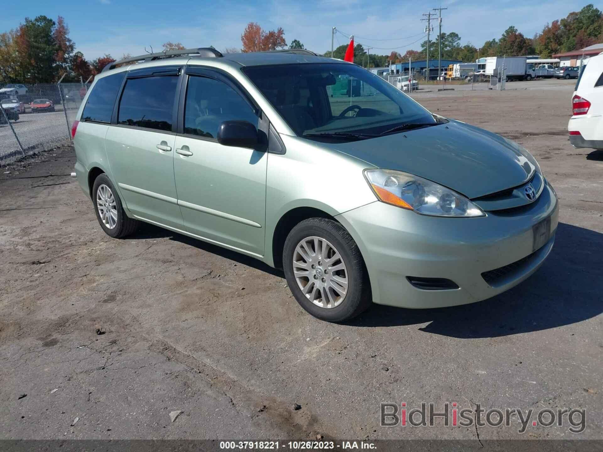 Photo 5TDZK23CX8S107181 - TOYOTA SIENNA 2008