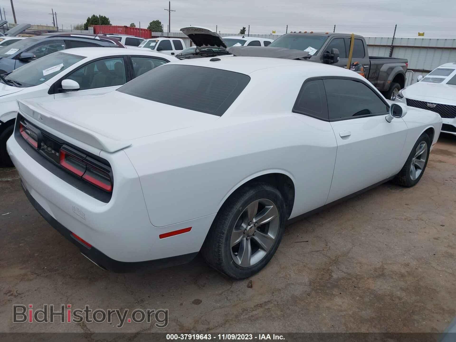 2019 DODGE CHALLENGER - VIN: 2C3CDZAG7KH677437 - Фото 4