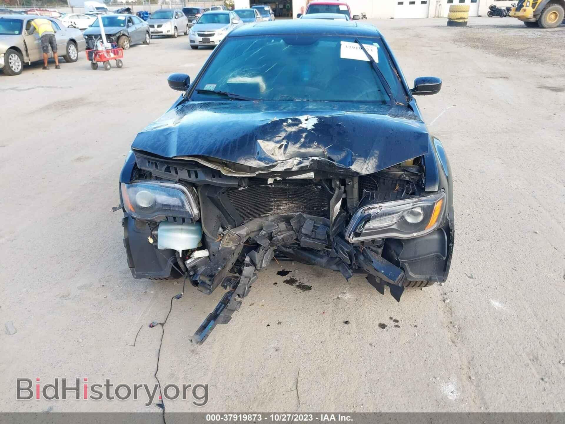 2014 CHRYSLER 300 - VIN: 2C3CCAGG9EH142271 - Фото 6