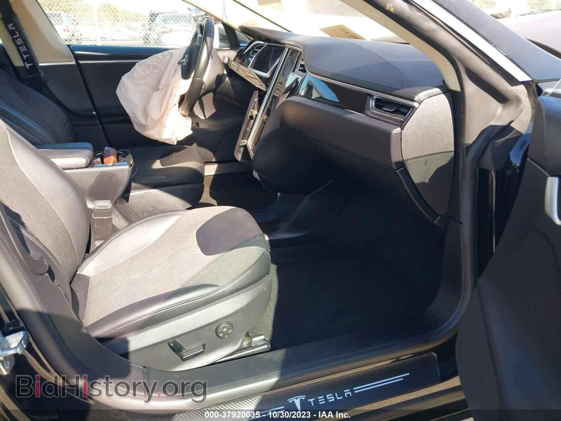 2013 TESLA MODEL S - VIN: 5YJSA1AG4DFP09335 - Фото 5