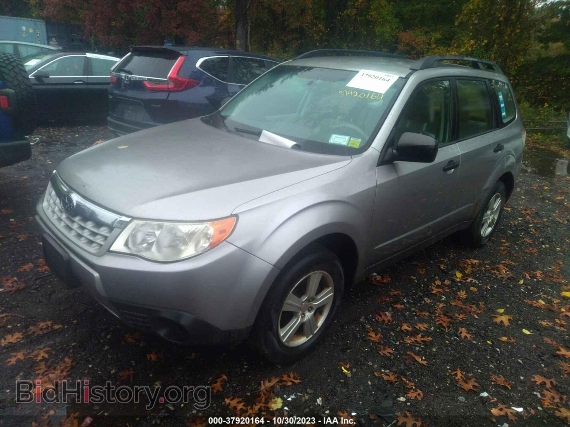 2011 SUBARU FORESTER - VIN: JF2SHABC1BH760832 - Фото 2