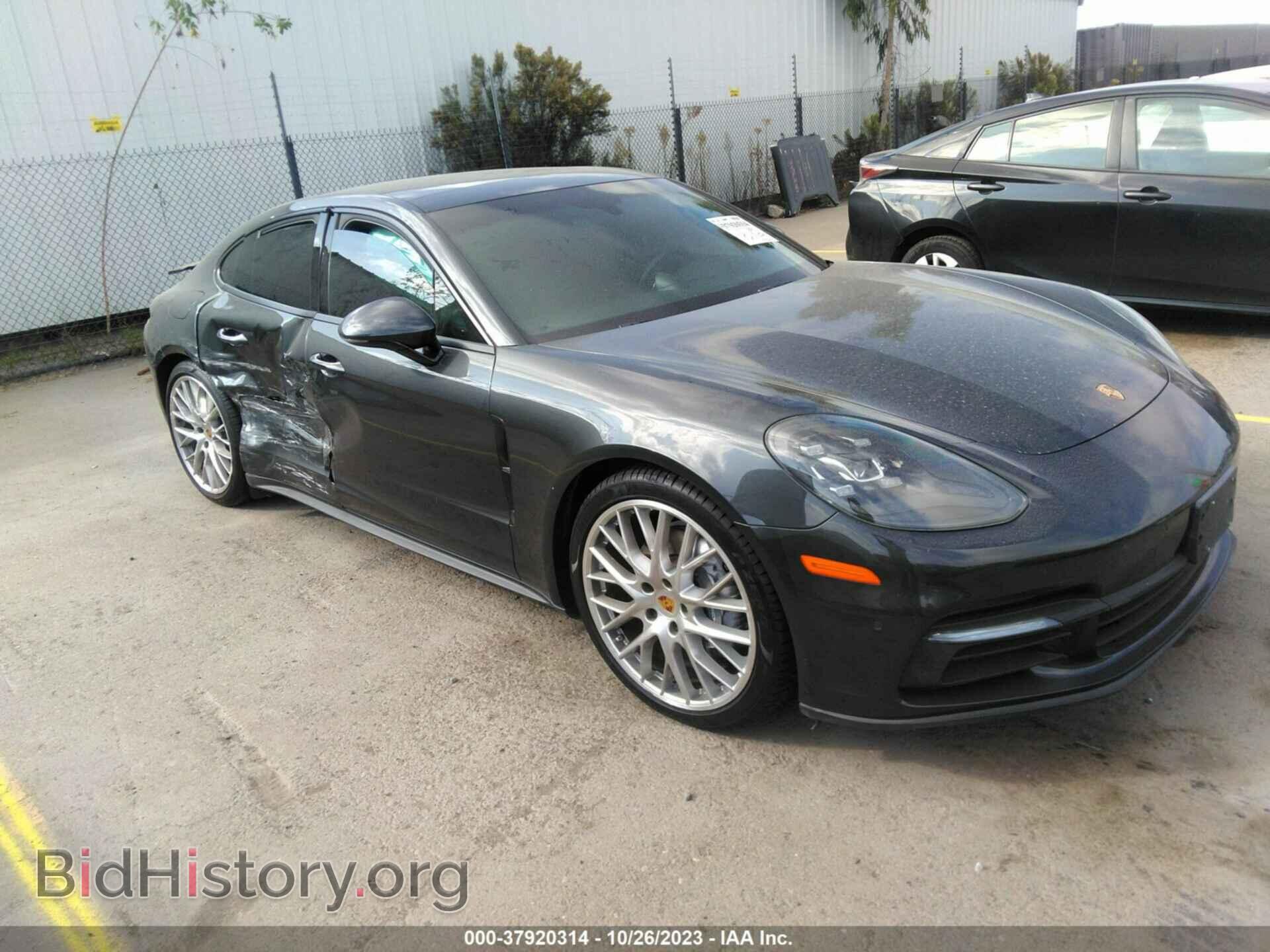 Фотография WP0AA2A78JL106950 - PORSCHE PANAMERA 2018