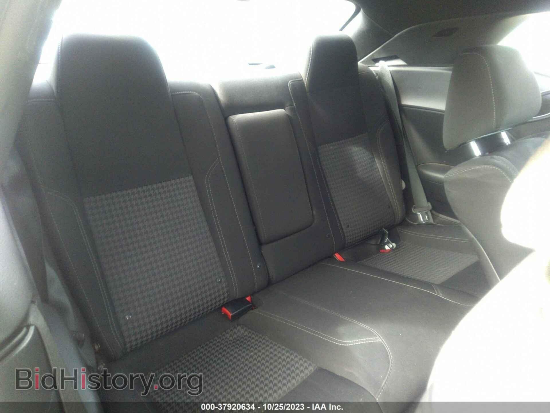 2015 DODGE CHALLENGER - VIN: 2C3CDZAG2FH819540 - Фото 8