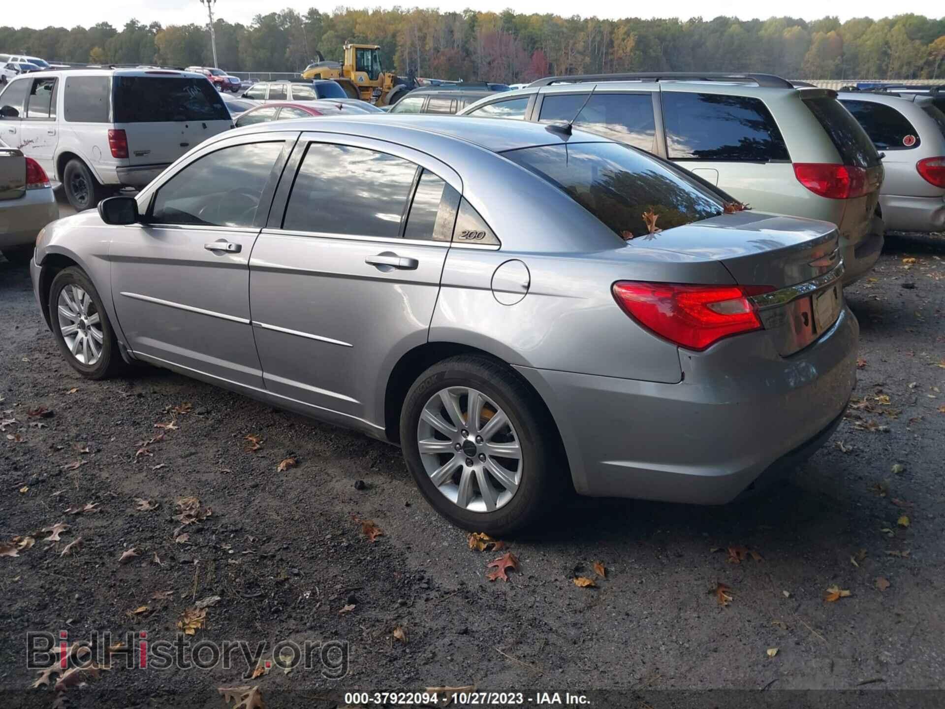 2013 CHRYSLER 200 - VIN: 1C3CCBBB0DN666173 - Фото 3