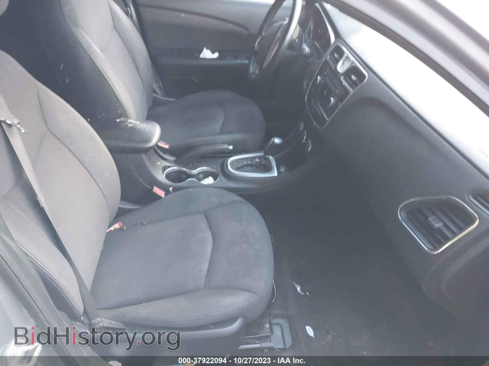 2013 CHRYSLER 200 - VIN: 1C3CCBBB0DN666173 - Фото 5