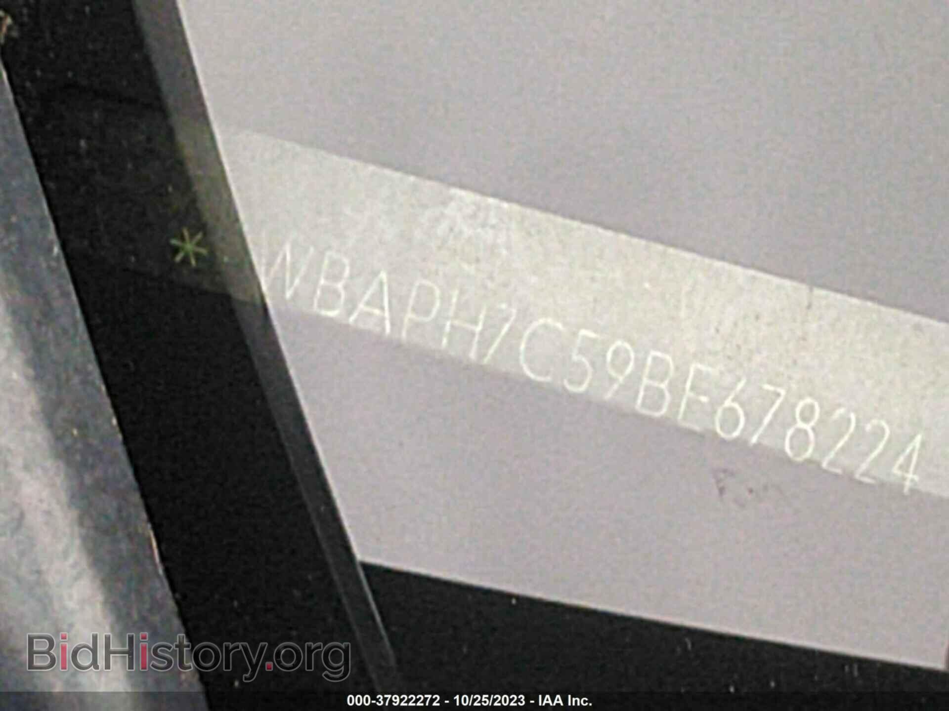 2011 BMW 3 SERIES - VIN: WBAPH7C59BE678224 - Фото 9