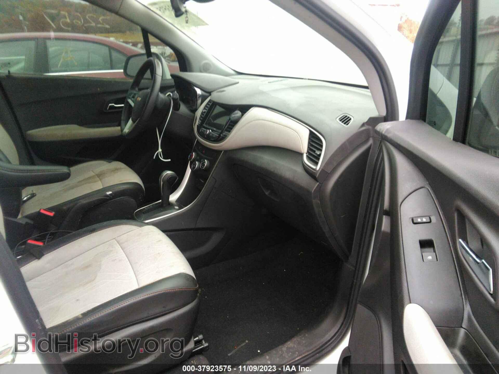 2019 CHEVROLET TRAX - VIN: 3GNCJLSB3KL133522 - Photo 5