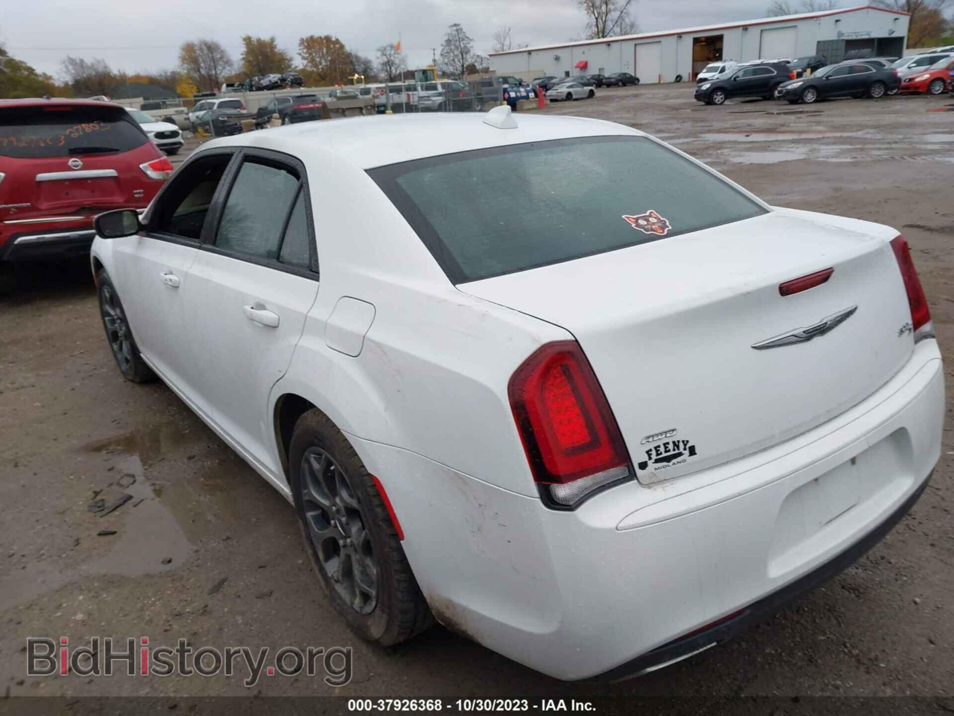 2017 CHRYSLER 300 - VIN: 2C3CCAGG2HH591893 - Фото 3