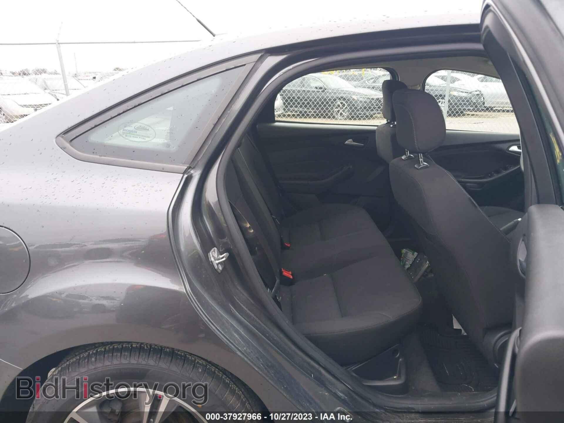 2018 FORD FOCUS - VIN: 1FADP3FE5JL236392 - Фото 8