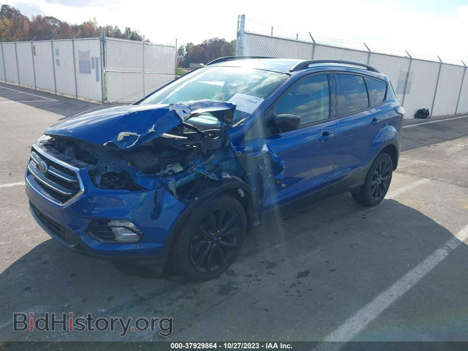 2017 FORD ESCAPE - VIN: 1FMCU0GD3HUD75049 - Фото 2