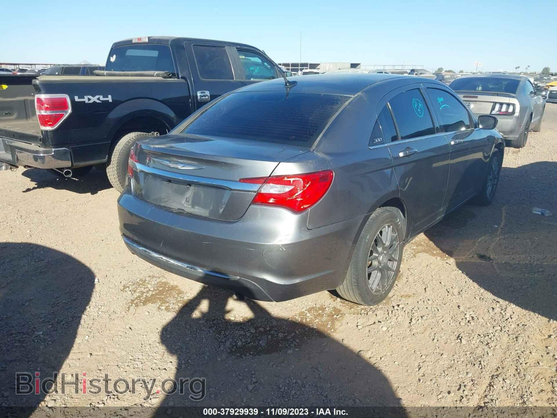 2013 CHRYSLER 200 - VIN: 1C3CCBAB0DN671990 - Фото 4