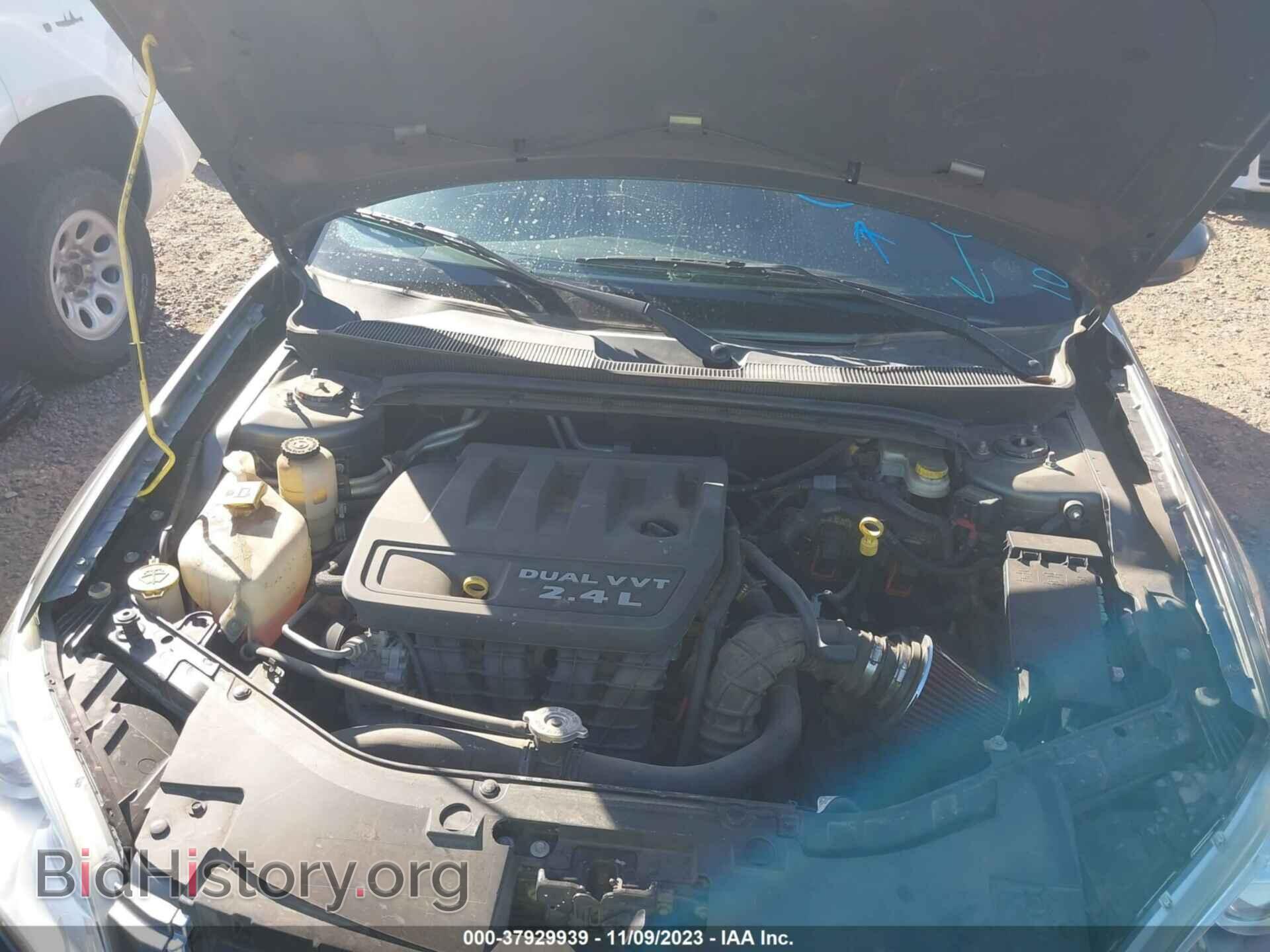 2013 CHRYSLER 200 - VIN: 1C3CCBAB0DN671990 - Фото 10