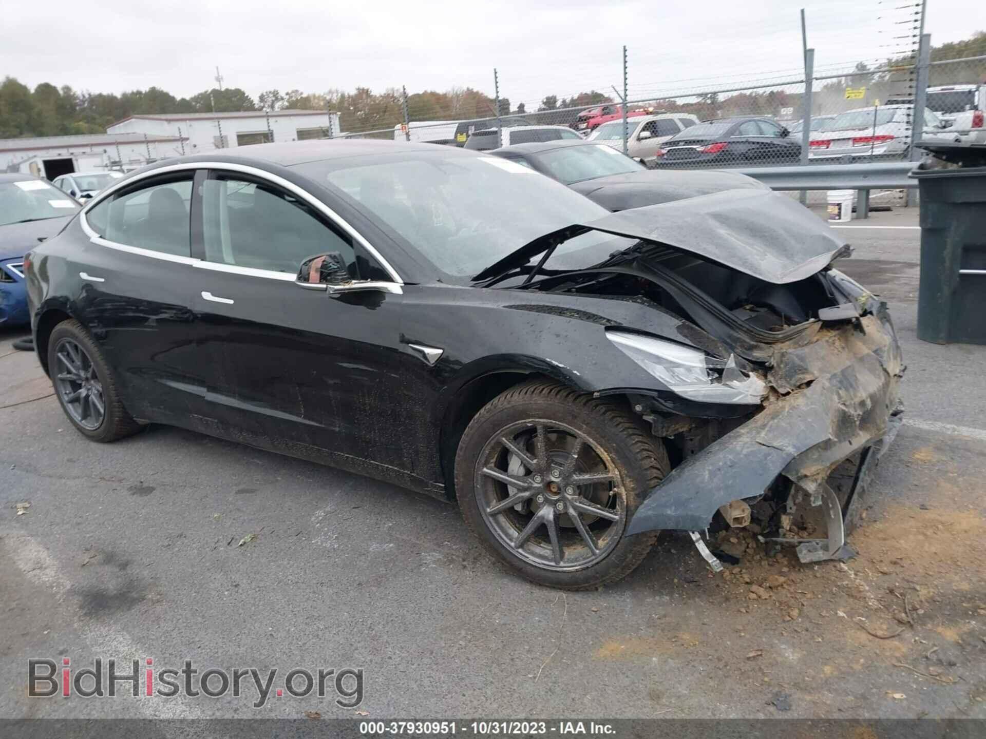 Фотография 5YJ3E1EB9JF072011 - TESLA MODEL 3 2018