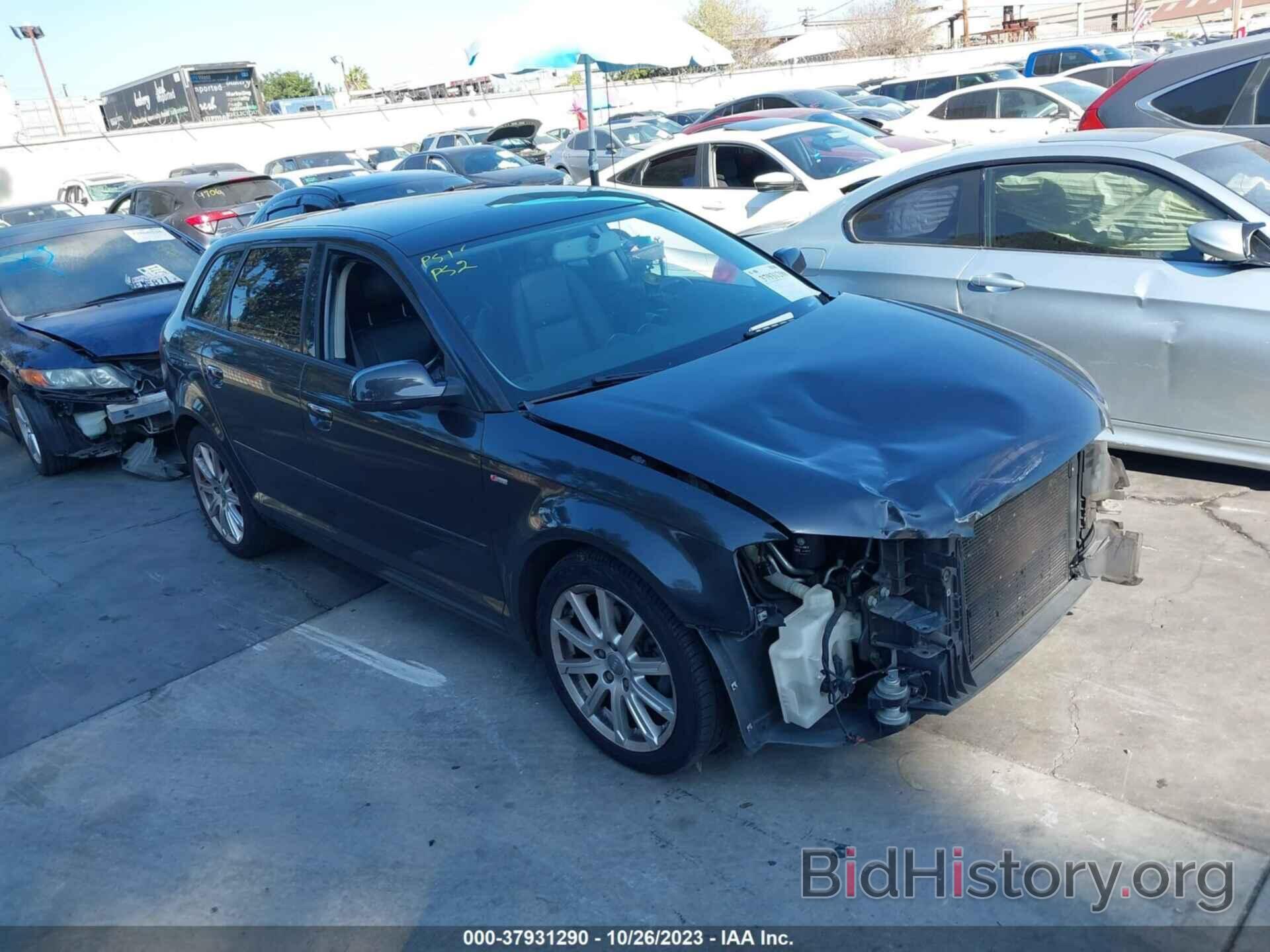 Photo WAUKJAFM7BA037496 - AUDI A3 2011