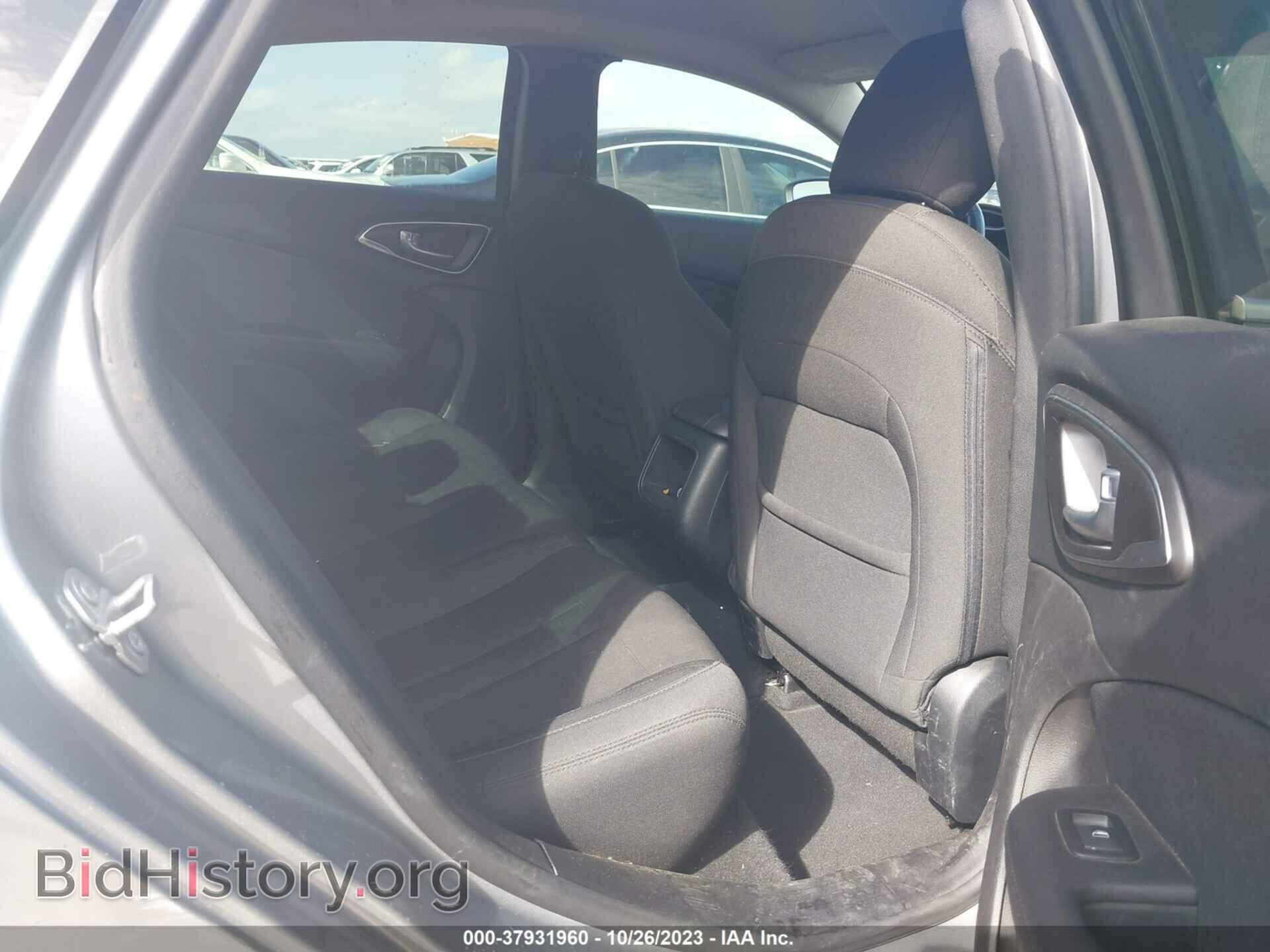 2016 CHRYSLER 200 - VIN: 1C3CCCAB3GN173129 - Фото 8