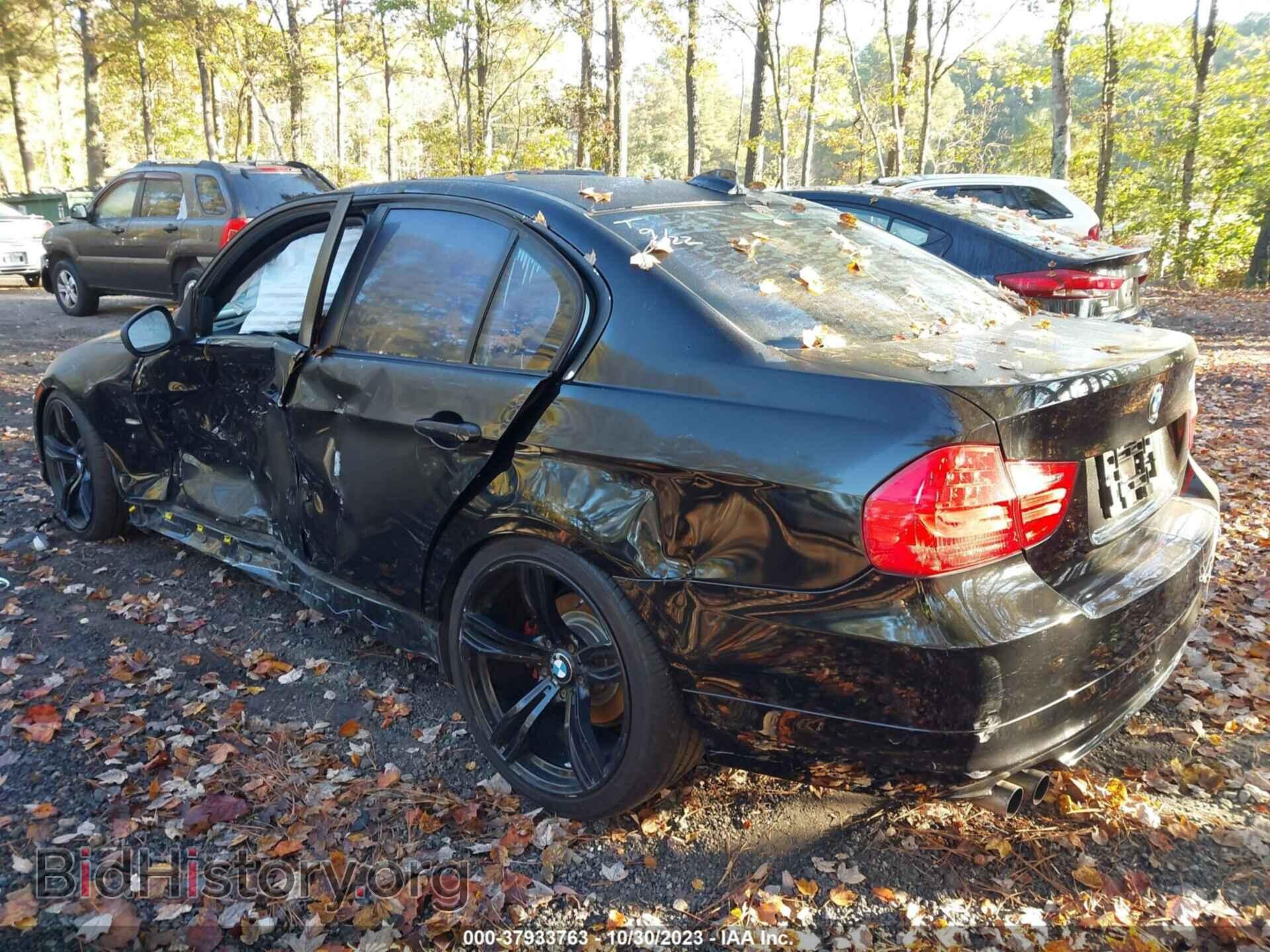 2011 BMW 328I - VIN: WBAPH7C55BE680097 - Фото 3