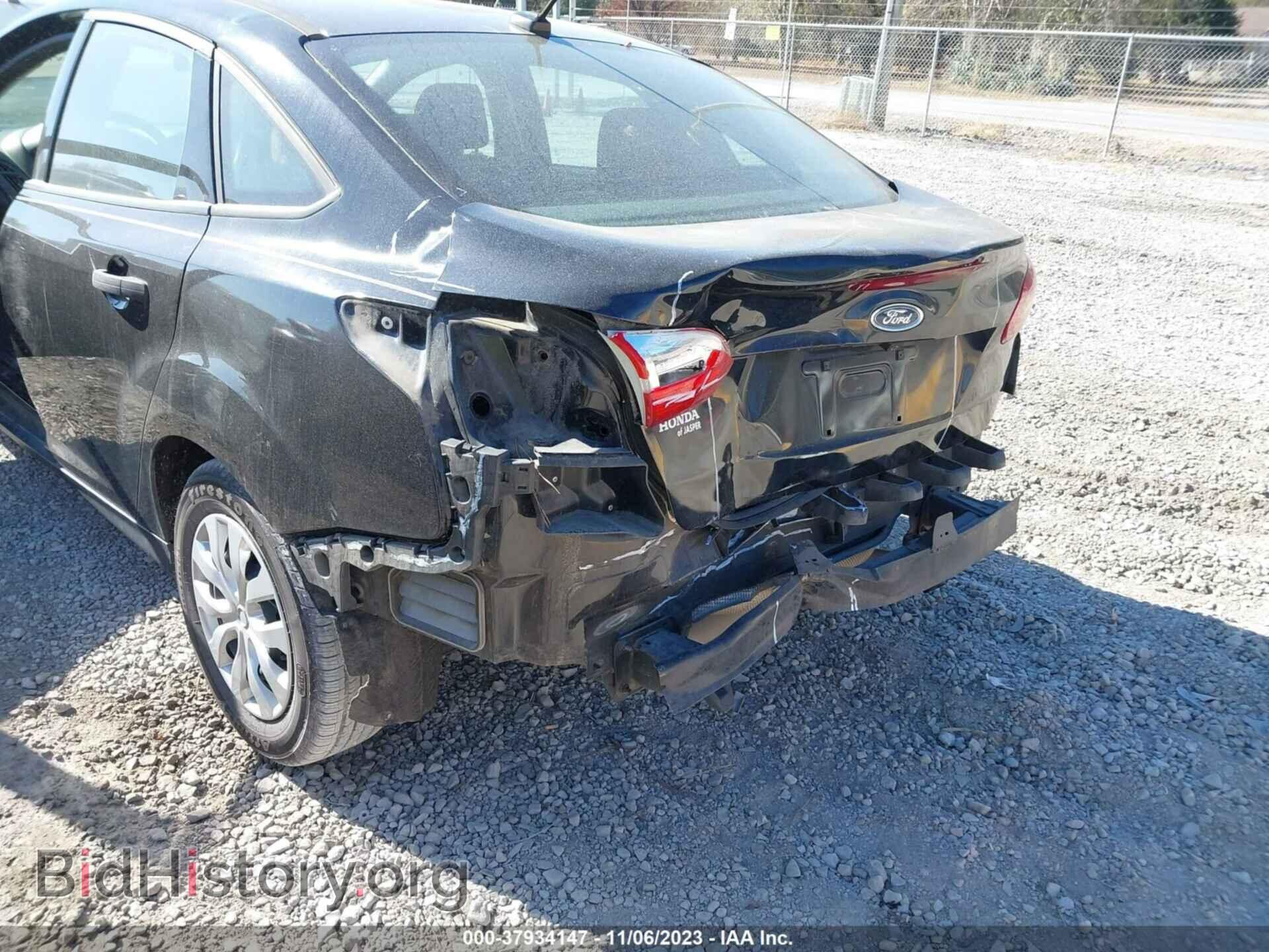 2016 FORD FOCUS - VIN: 1FADP3E26GL402046 - Фото 6