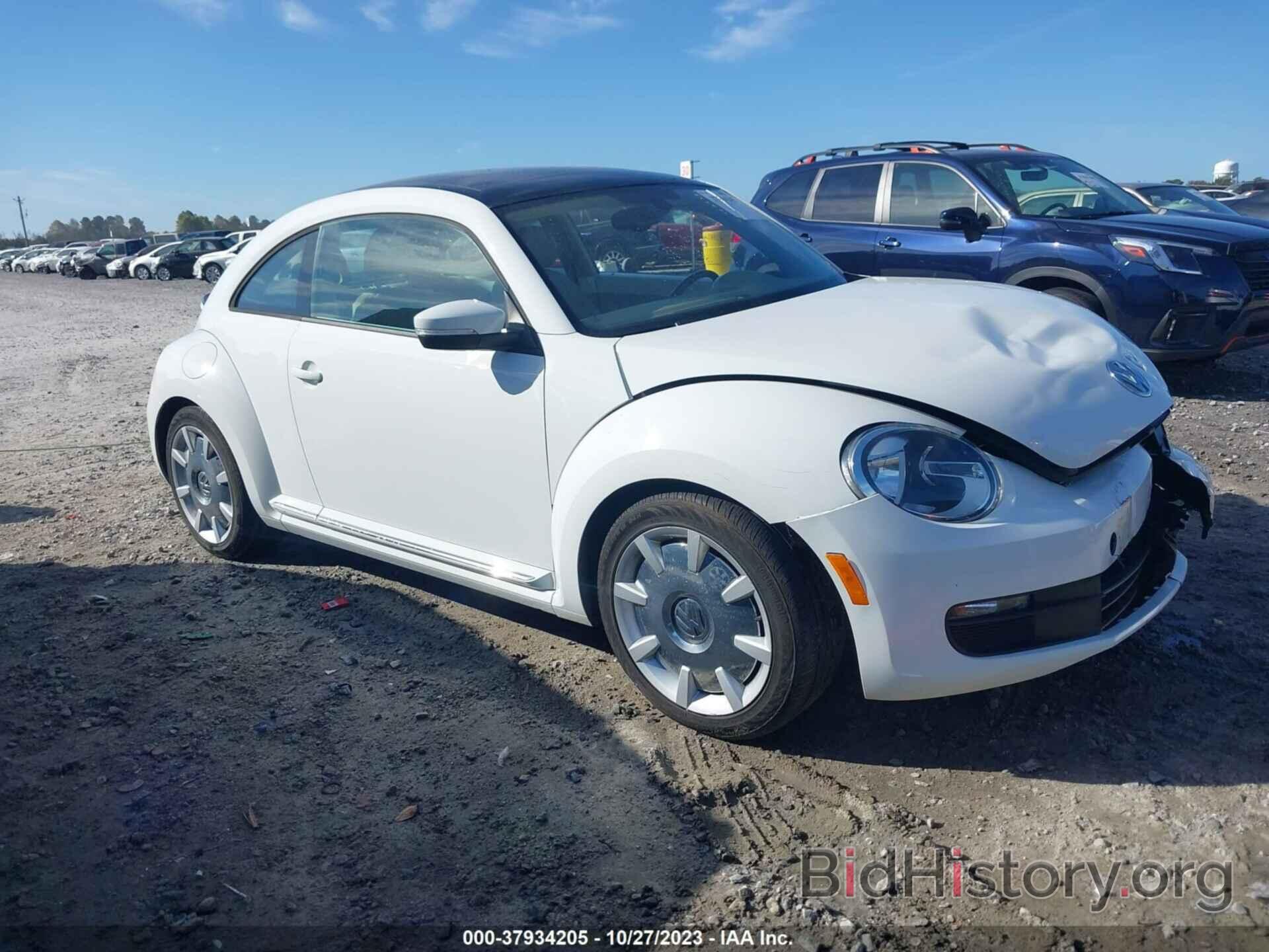 Photo 3VWJ17AT9GM606680 - VOLKSWAGEN BEETLE COUPE 2016