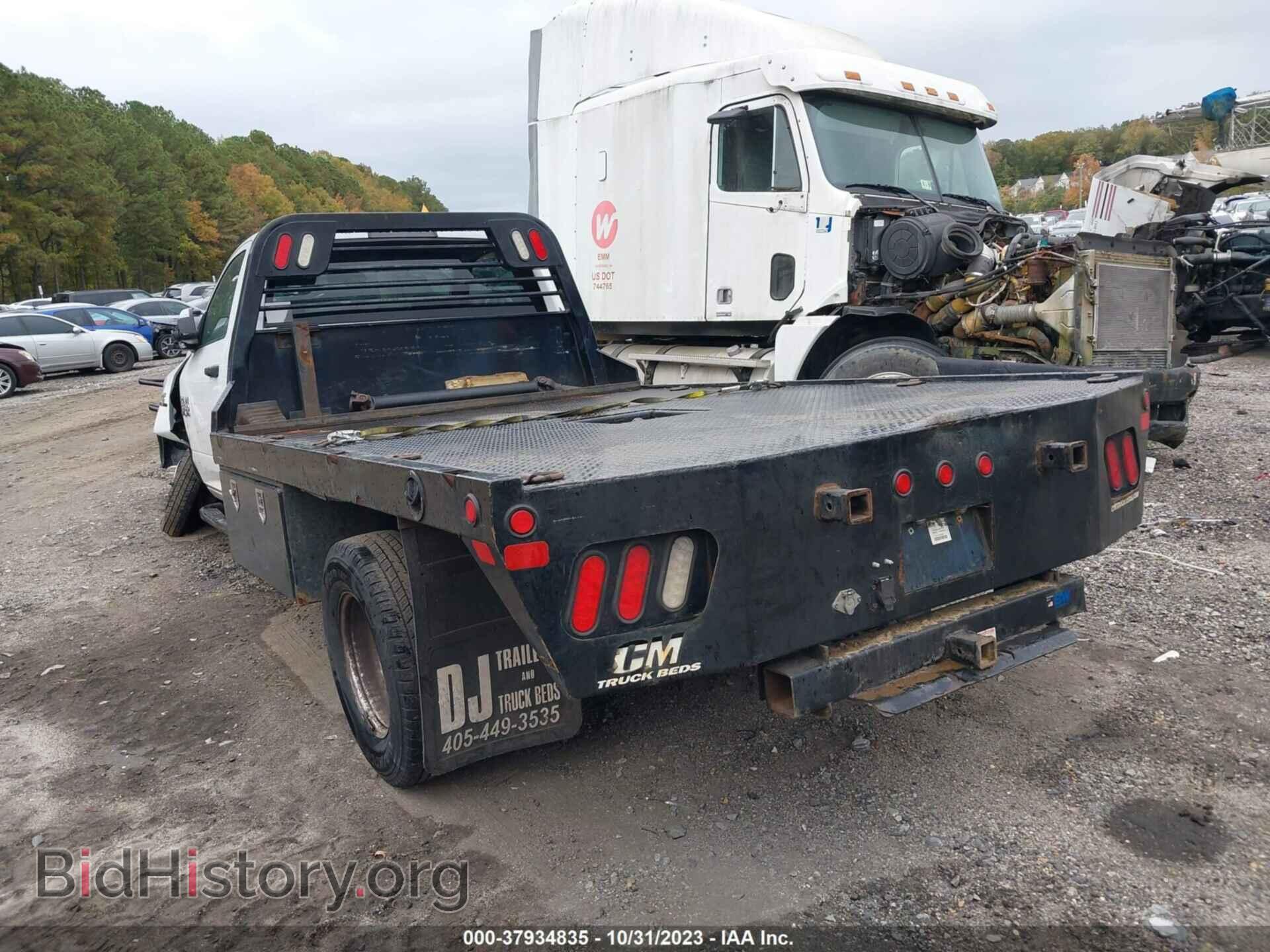 2017 RAM 3500 CHASSIS CAB - VIN: 3C7WRTBL2HG667087 - Photo 3