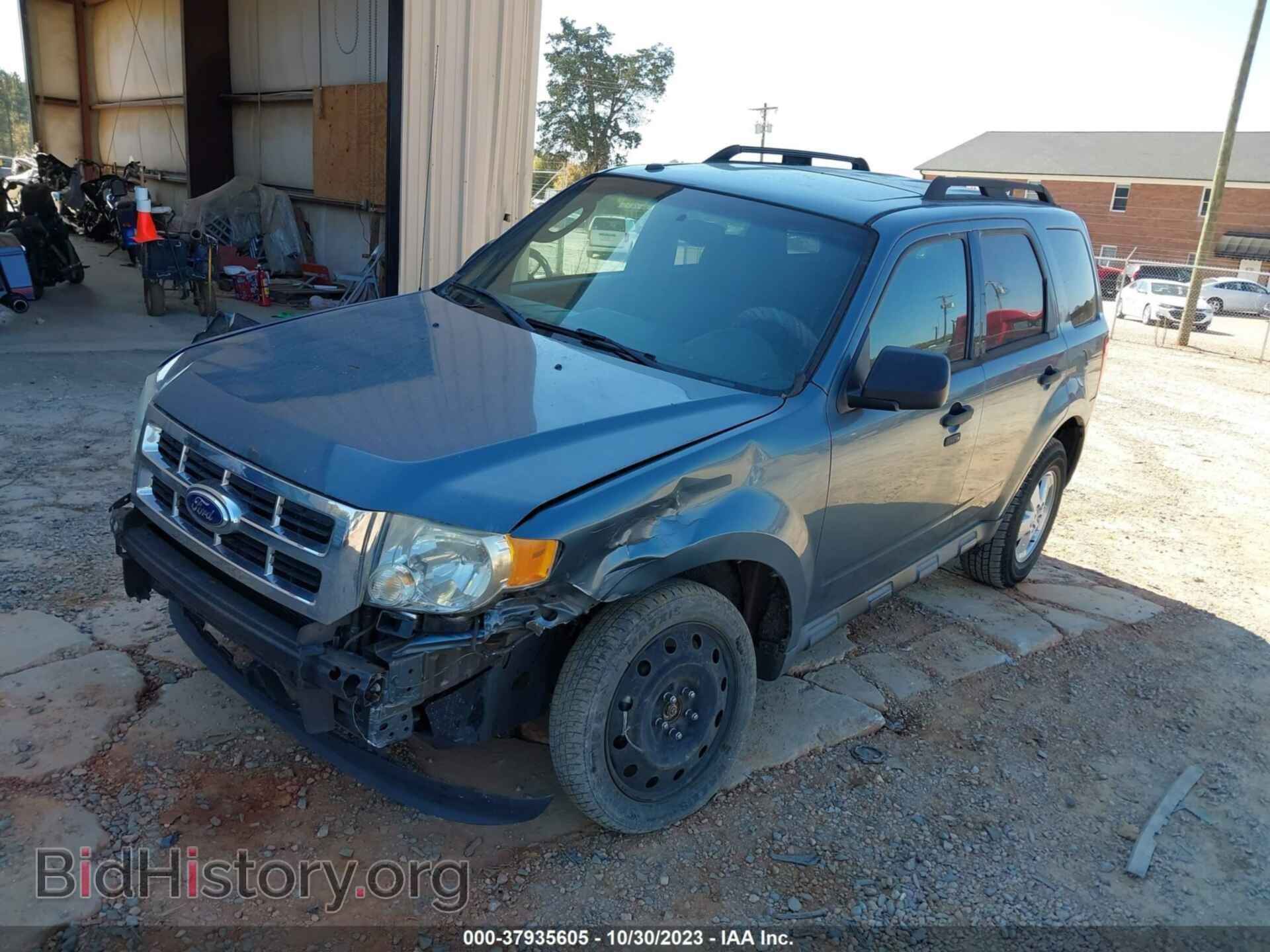 2012 FORD ESCAPE - VIN: 1FMCU0D77CKA81768 - Photo 2
