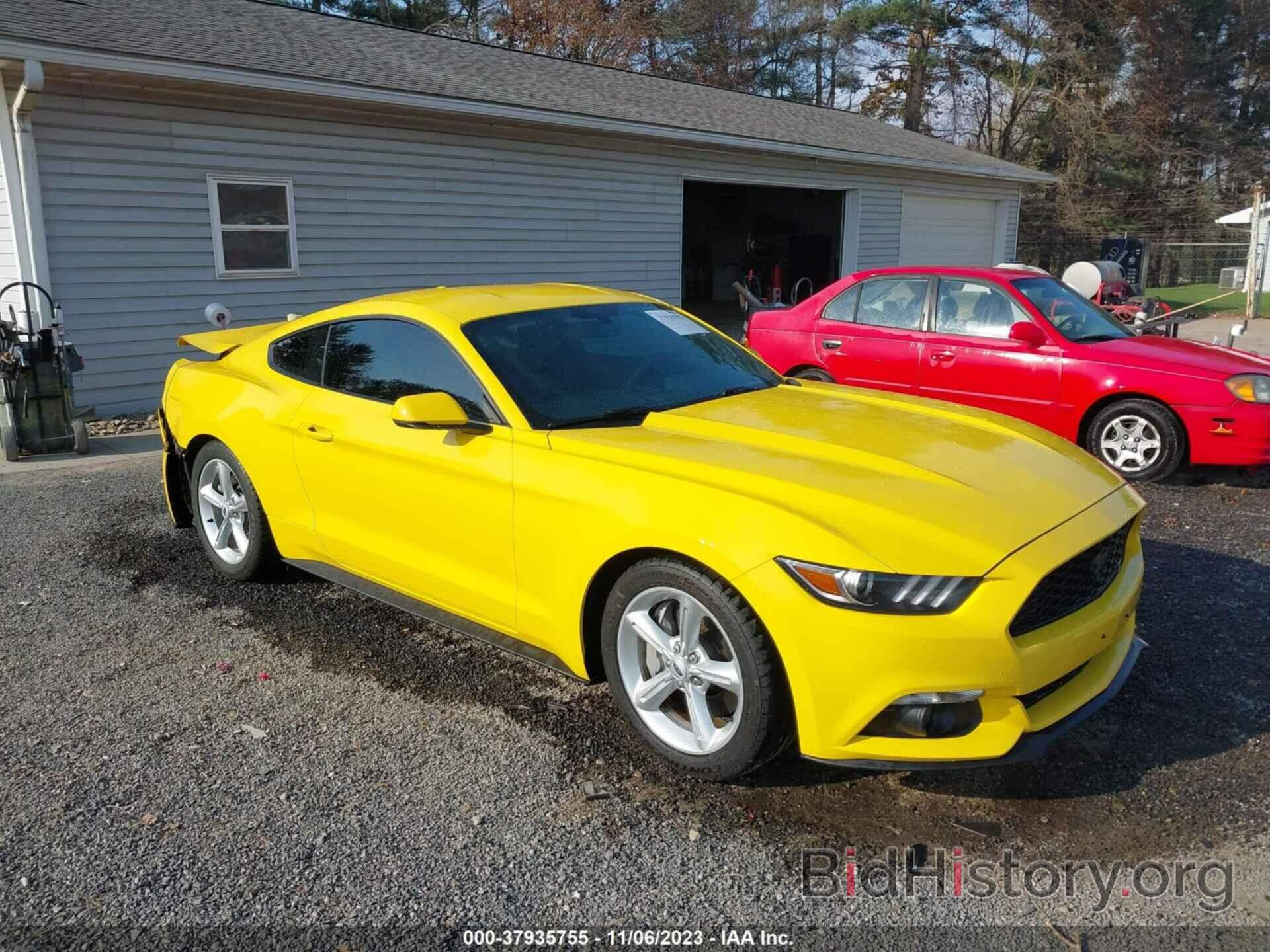 Photo 1FA6P8TH8F5317872 - FORD MUSTANG 2015