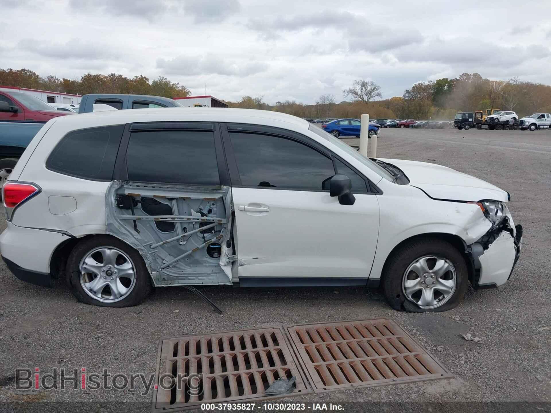 2018 SUBARU FORESTER - VIN: JF2SJAAC0JG580087 - Фото 13