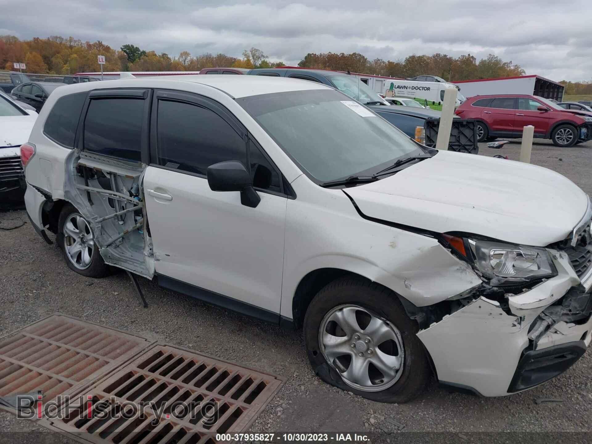 2018 SUBARU FORESTER - VIN: JF2SJAAC0JG580087 - Фото 6