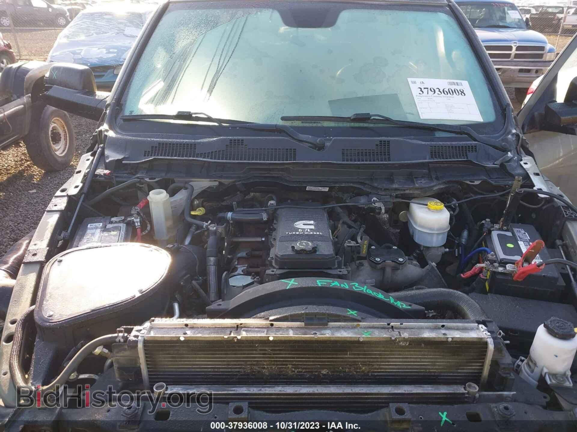 2015 RAM 3500 - VIN: 3C63R2CL6FG642738 - Фото 10