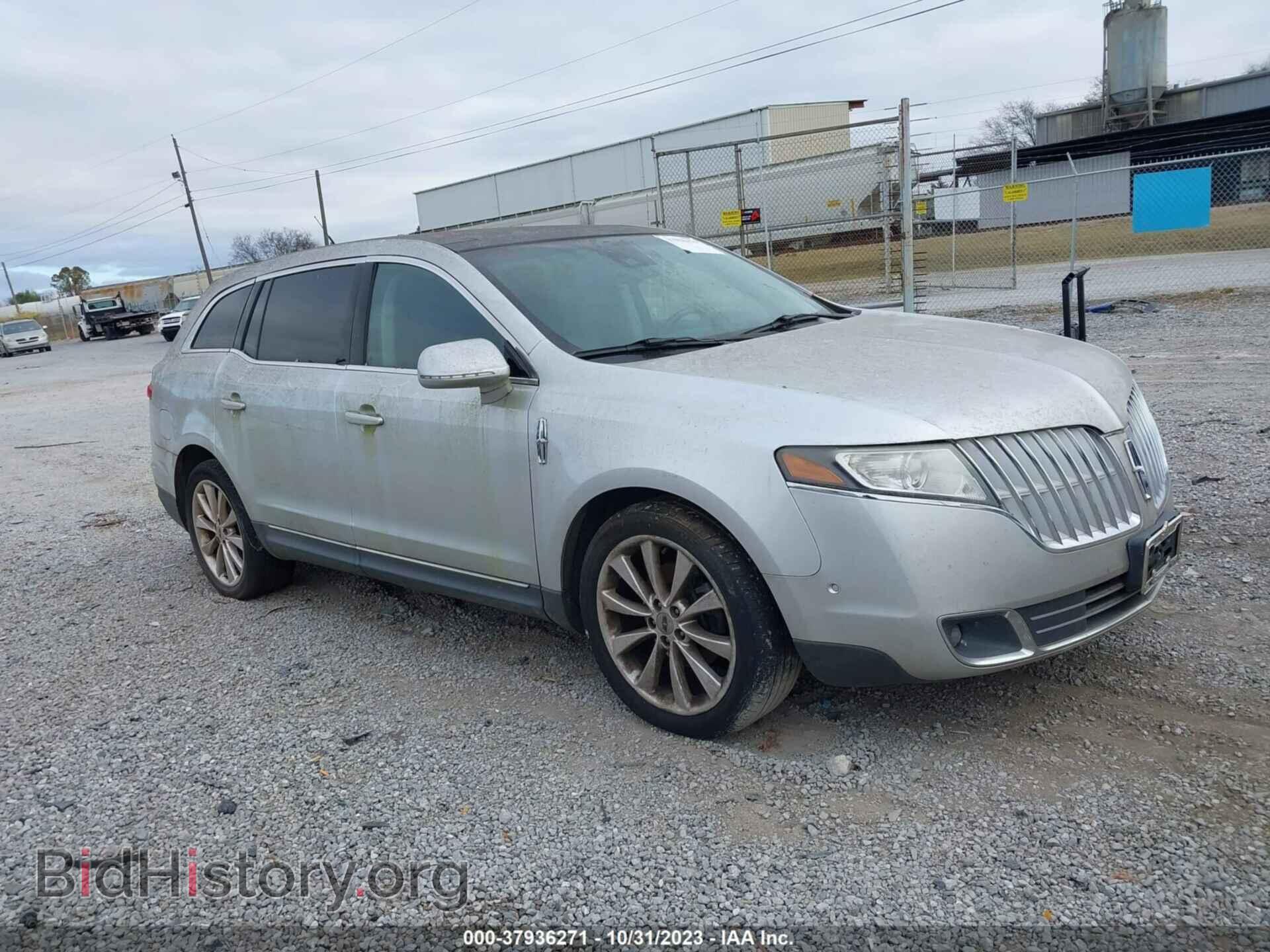 Photo 2LMHJ5AT6CBL53013 - LINCOLN MKT 2012