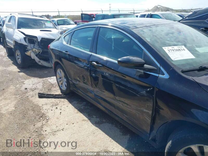 2015 Chrysler 200 (VIN 1C3CCCAB2FN599151) — фото 6 из 11