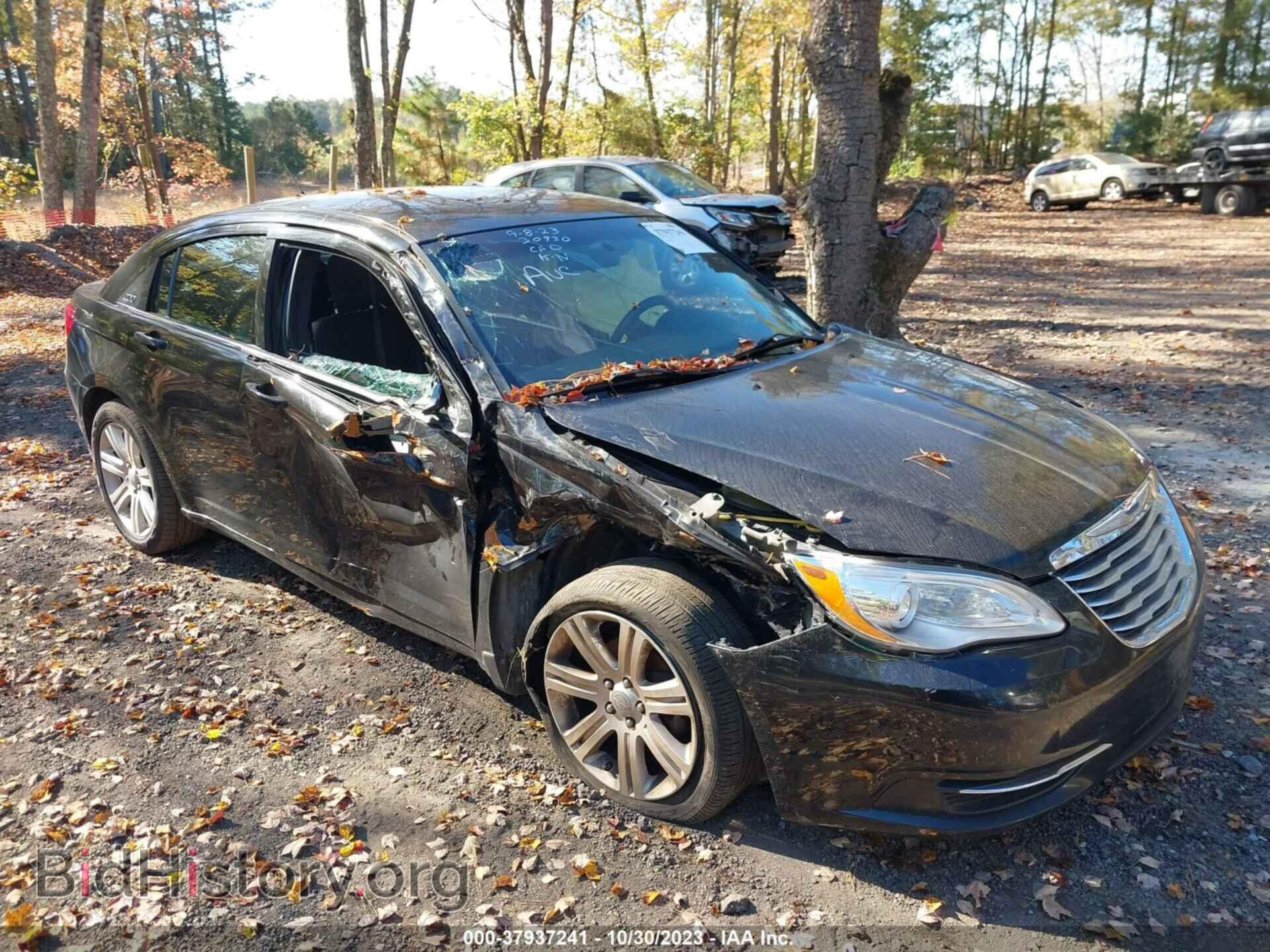 Photo 1C3CCBAB2DN765210 - CHRYSLER 200 2013