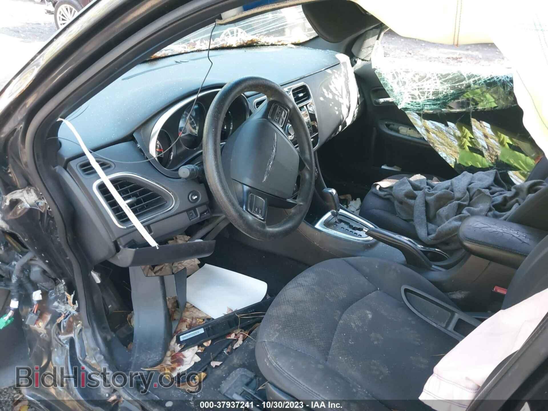 2013 CHRYSLER 200 - VIN: 1C3CCBAB2DN765210 - Photo 5