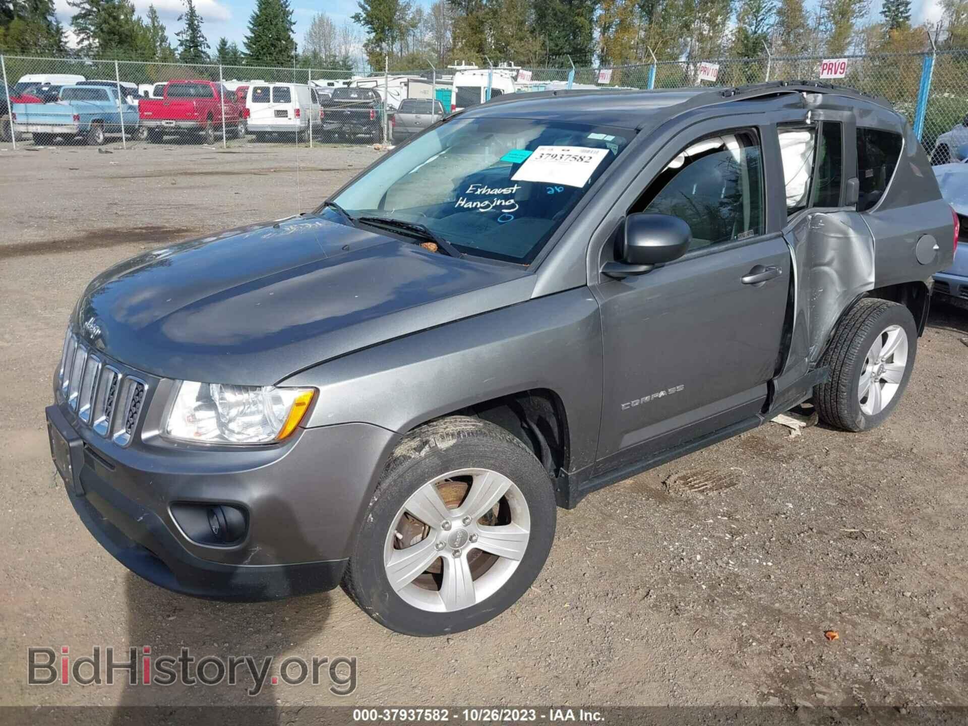2012 JEEP COMPASS - VIN: 1C4NJDEB1CD564418 - Фото 2