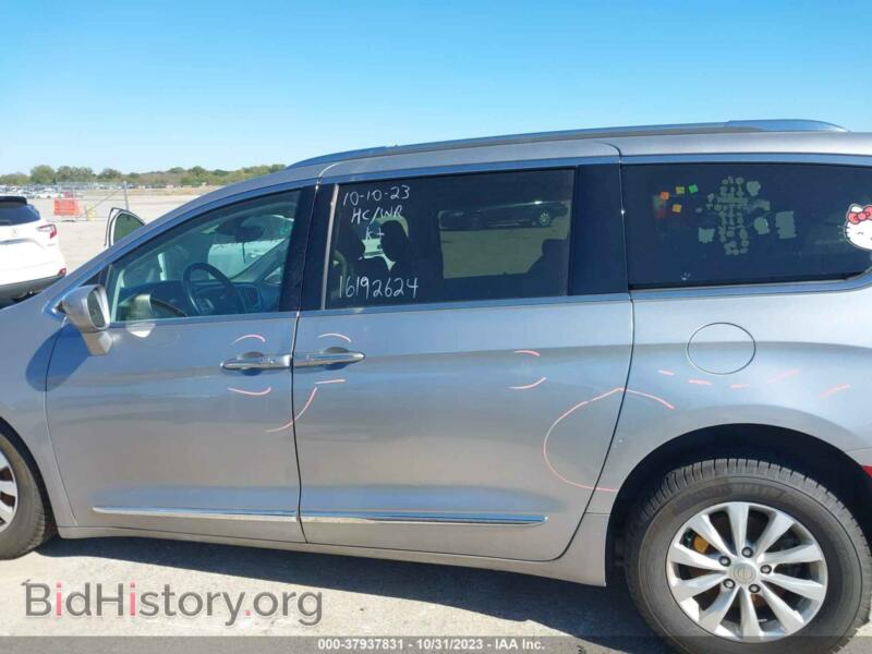 2019 Chrysler PACIFICA (VIN 2C4RC1BG3KR626181) — фото 13 из 15