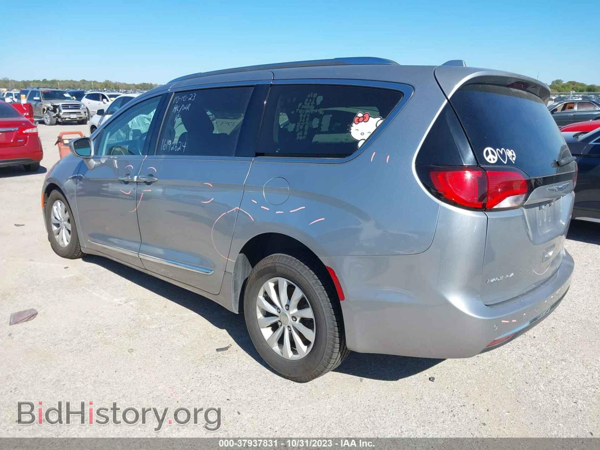 2019 CHRYSLER PACIFICA - VIN: 2C4RC1BG3KR626181 - Фото 3
