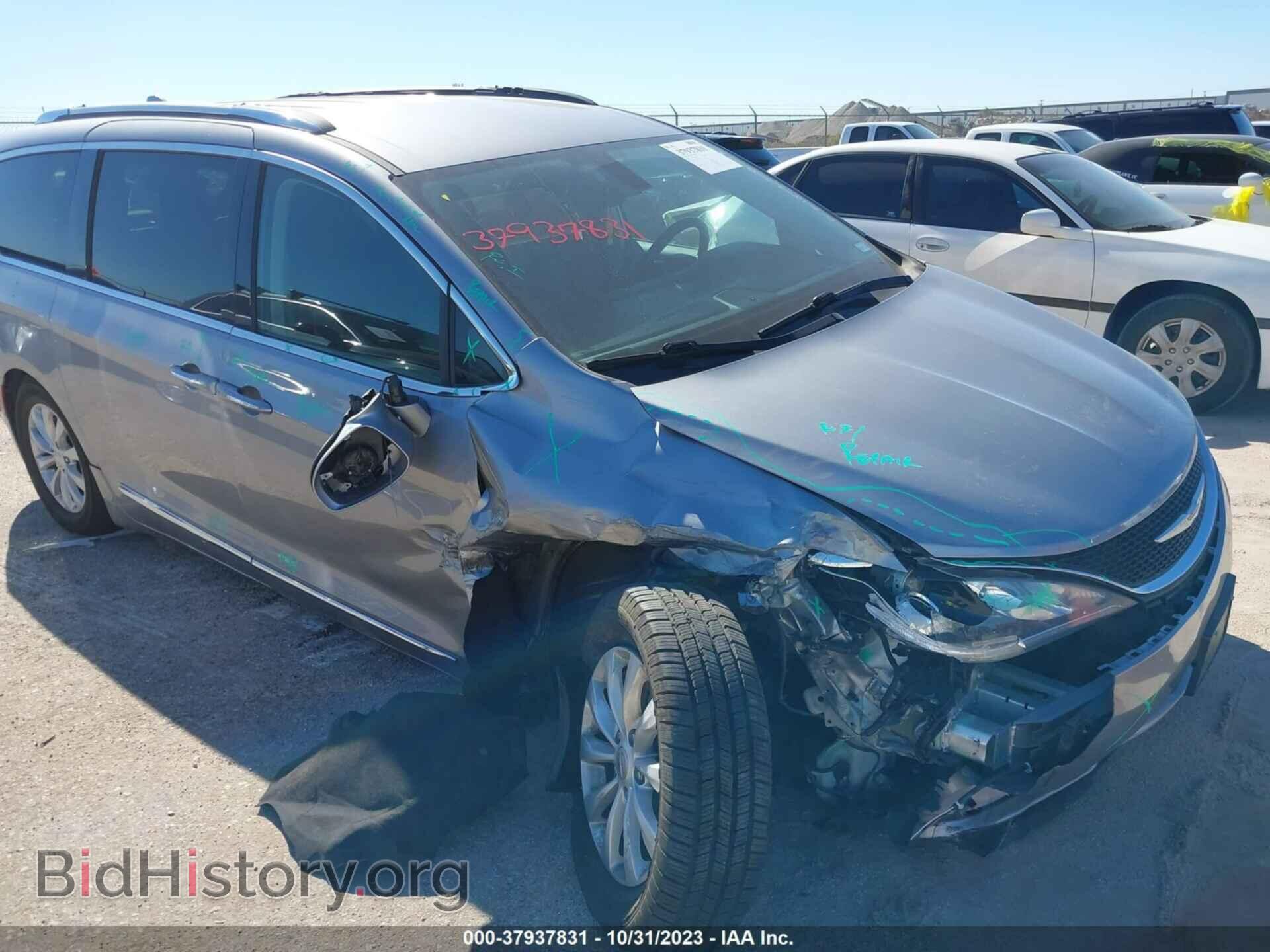 2019 CHRYSLER PACIFICA - VIN: 2C4RC1BG3KR626181 - Фото 6