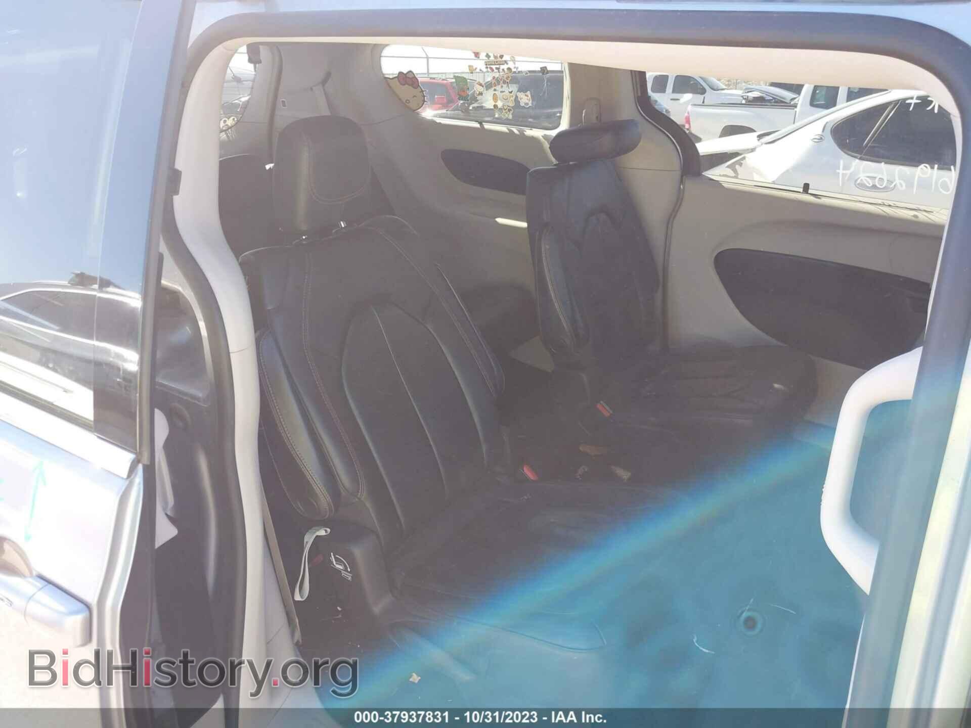 2019 CHRYSLER PACIFICA - VIN: 2C4RC1BG3KR626181 - Фото 8