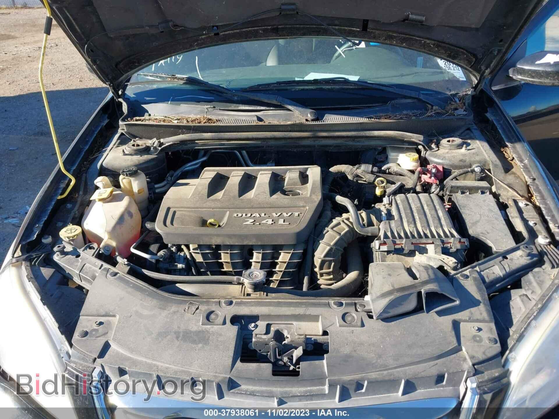 2012 CHRYSLER 200 - VIN: 1C3CCBAB2CN172378 - Фото 10
